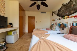 Ixchel Condo --410 ---BEST VIEW---OCEAN FRONT —2 bedroom—sleeps 6