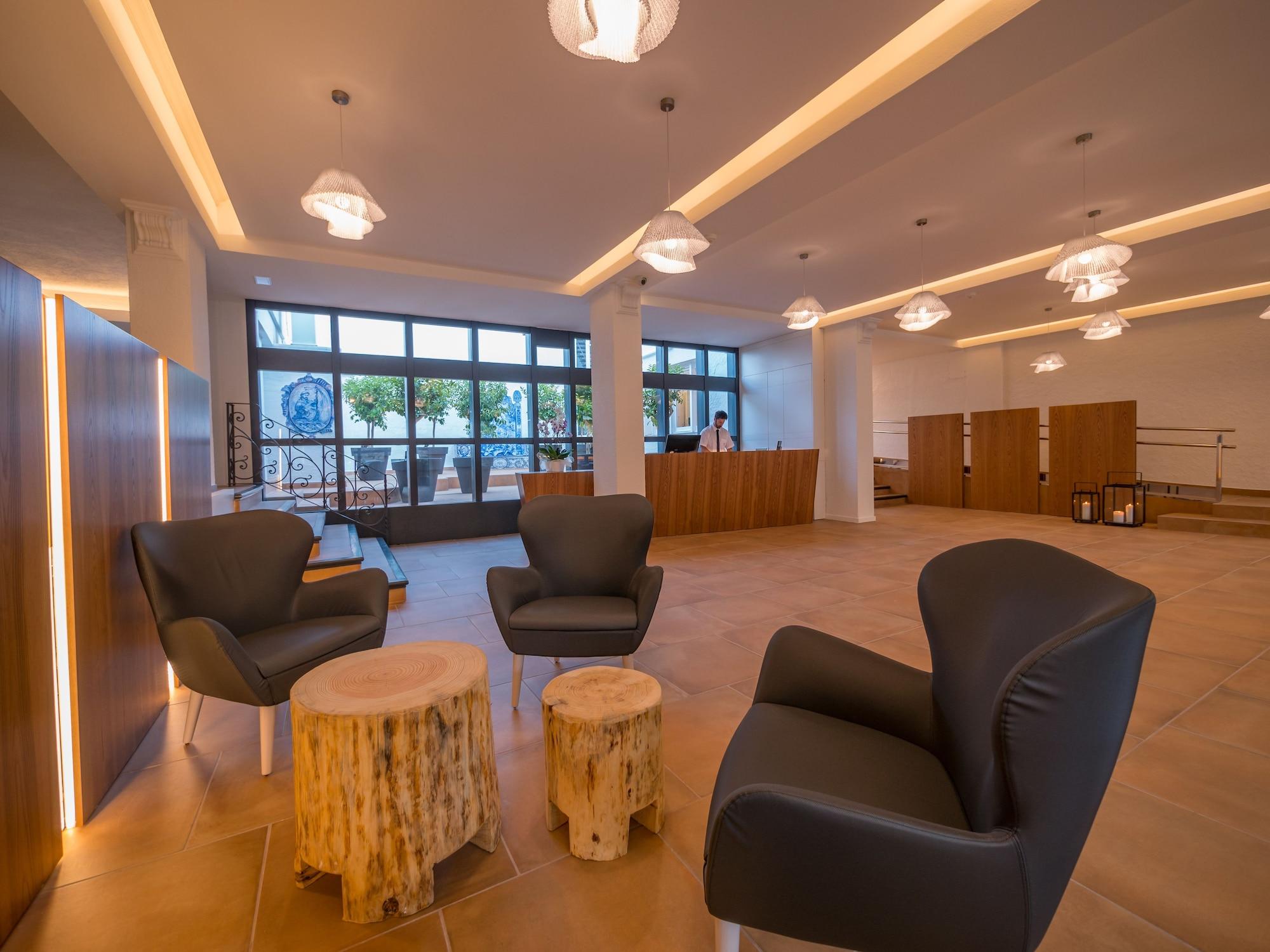 Vista Lobby Golden Mar Menuda