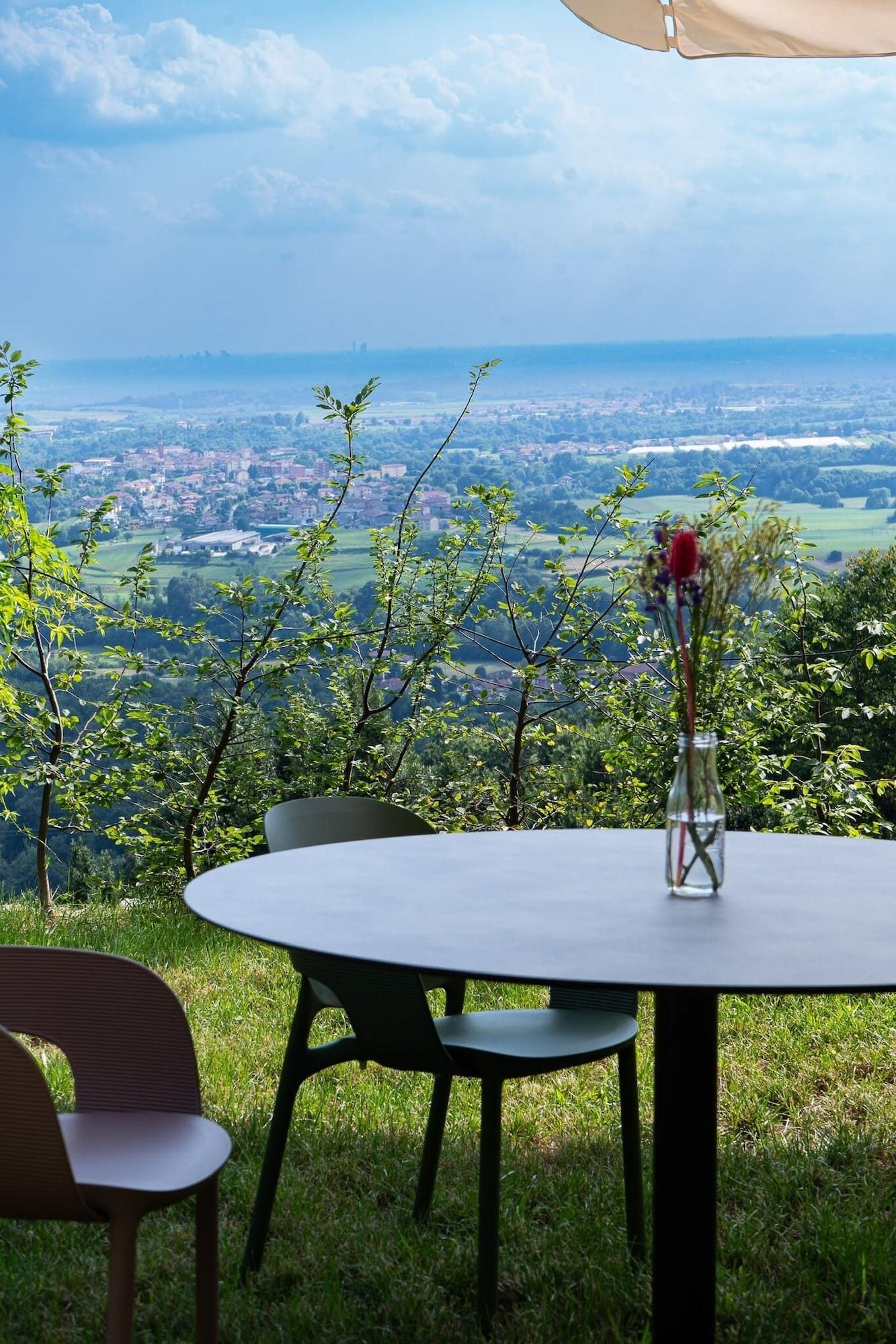 Vista Exterior Locanda Moderna Carlambroeus
