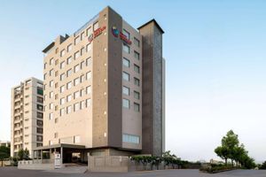 Alojamiento - Ramada Encore By Wyndham Udaipur Roopnagar