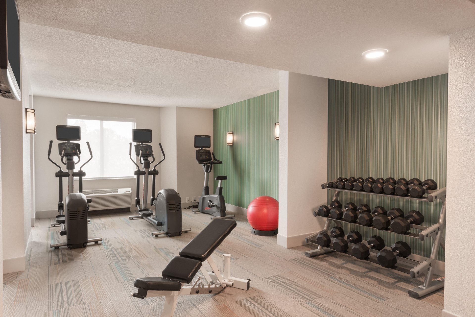 Instalaciones Recreativas Holiday Inn Express & Suites Nearest Universal Orlando by IHG