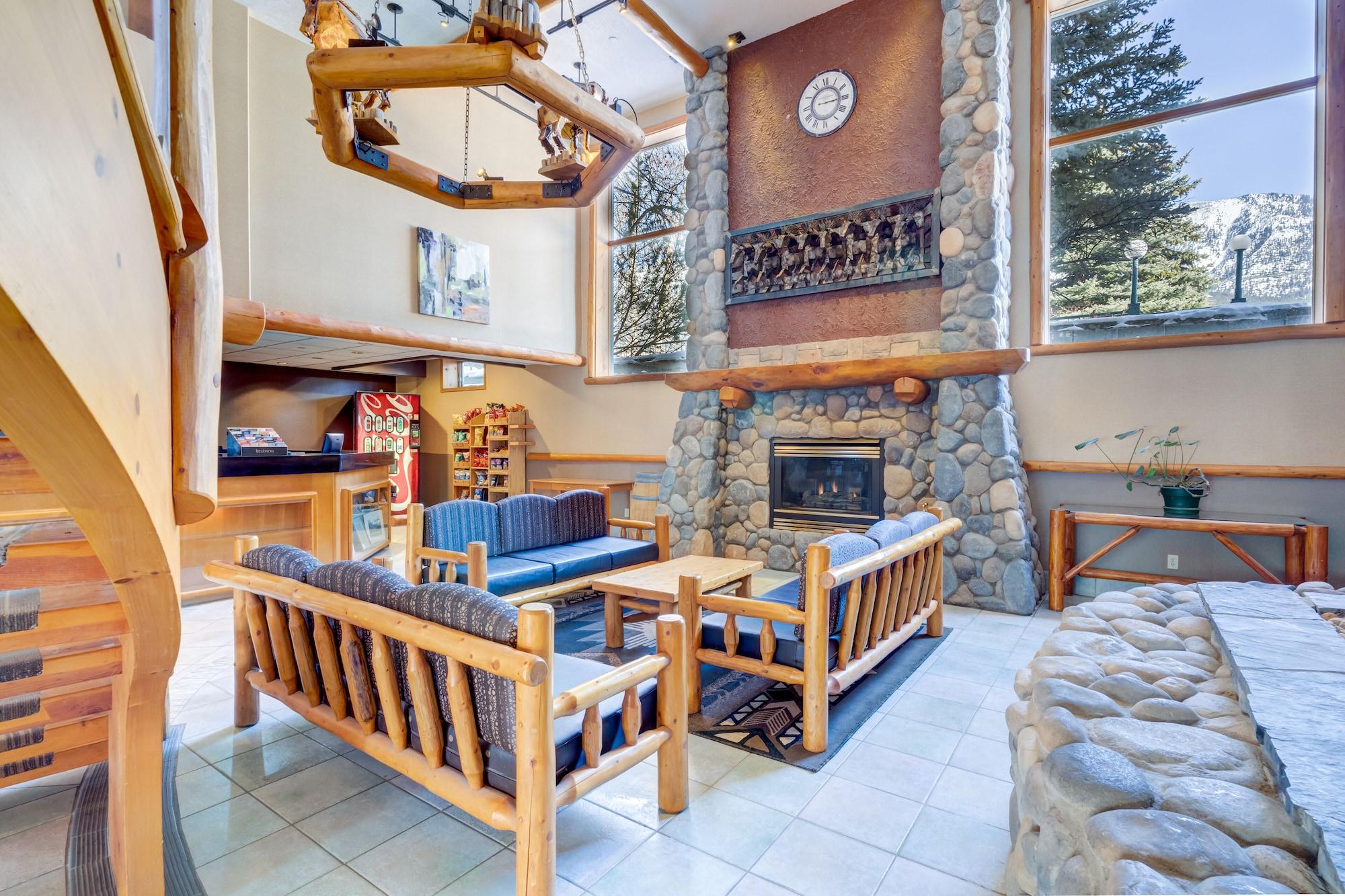 Vista Lobby Chateau Canmore