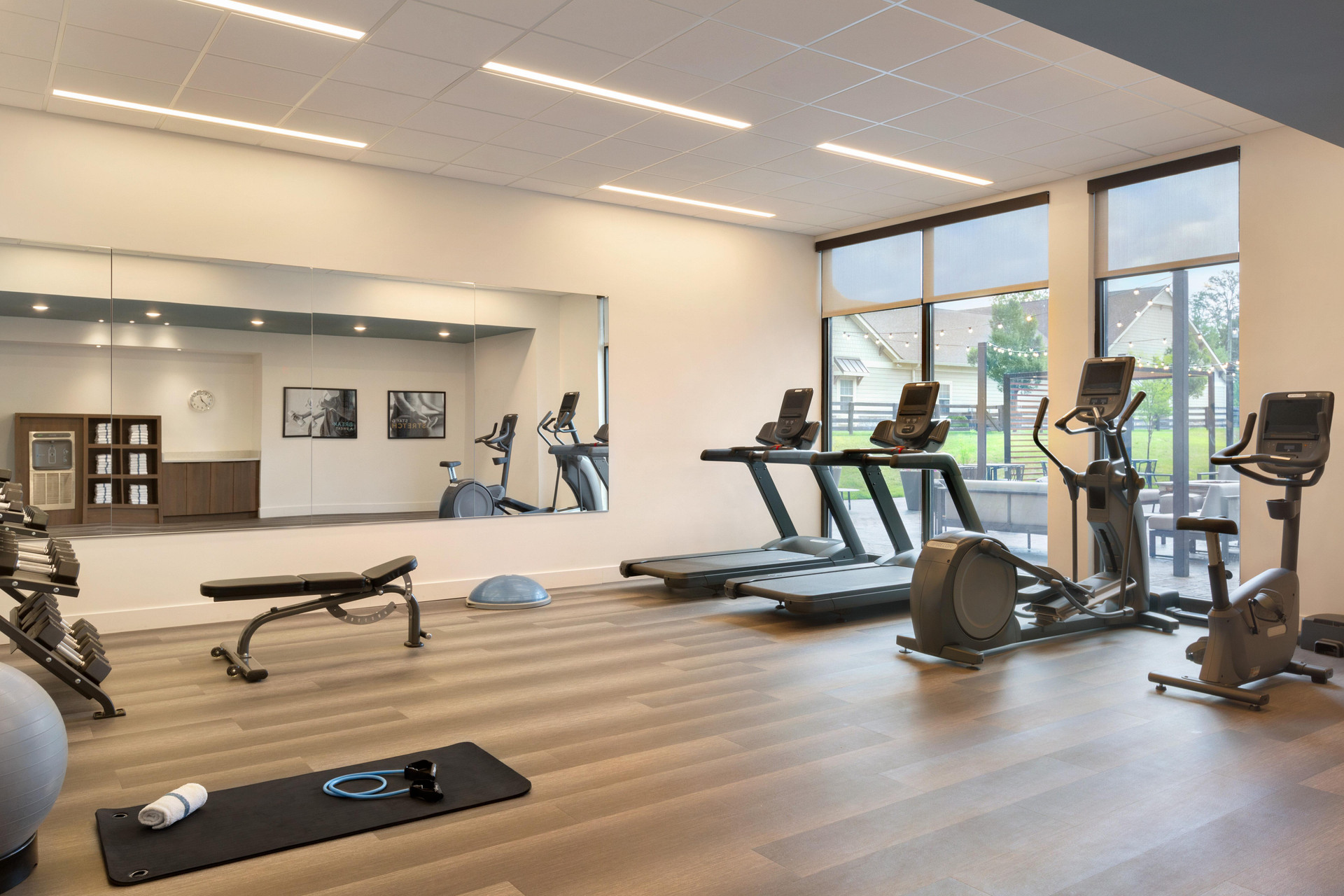 Gimnasio Staybridge Suites Chicago-Oakbrook Terrace by IHG