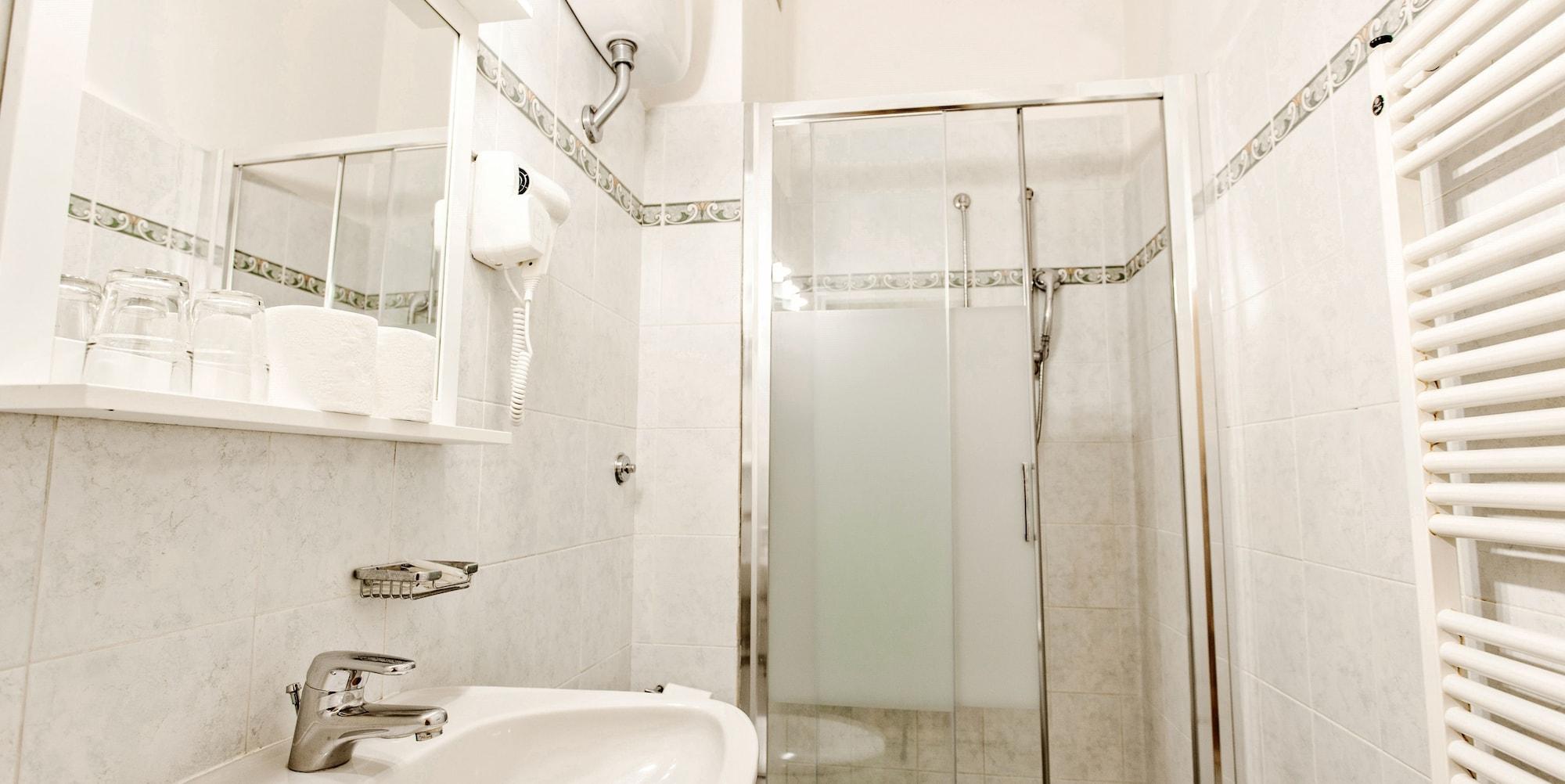 Equipamiento de Habitación Hotel St. James
