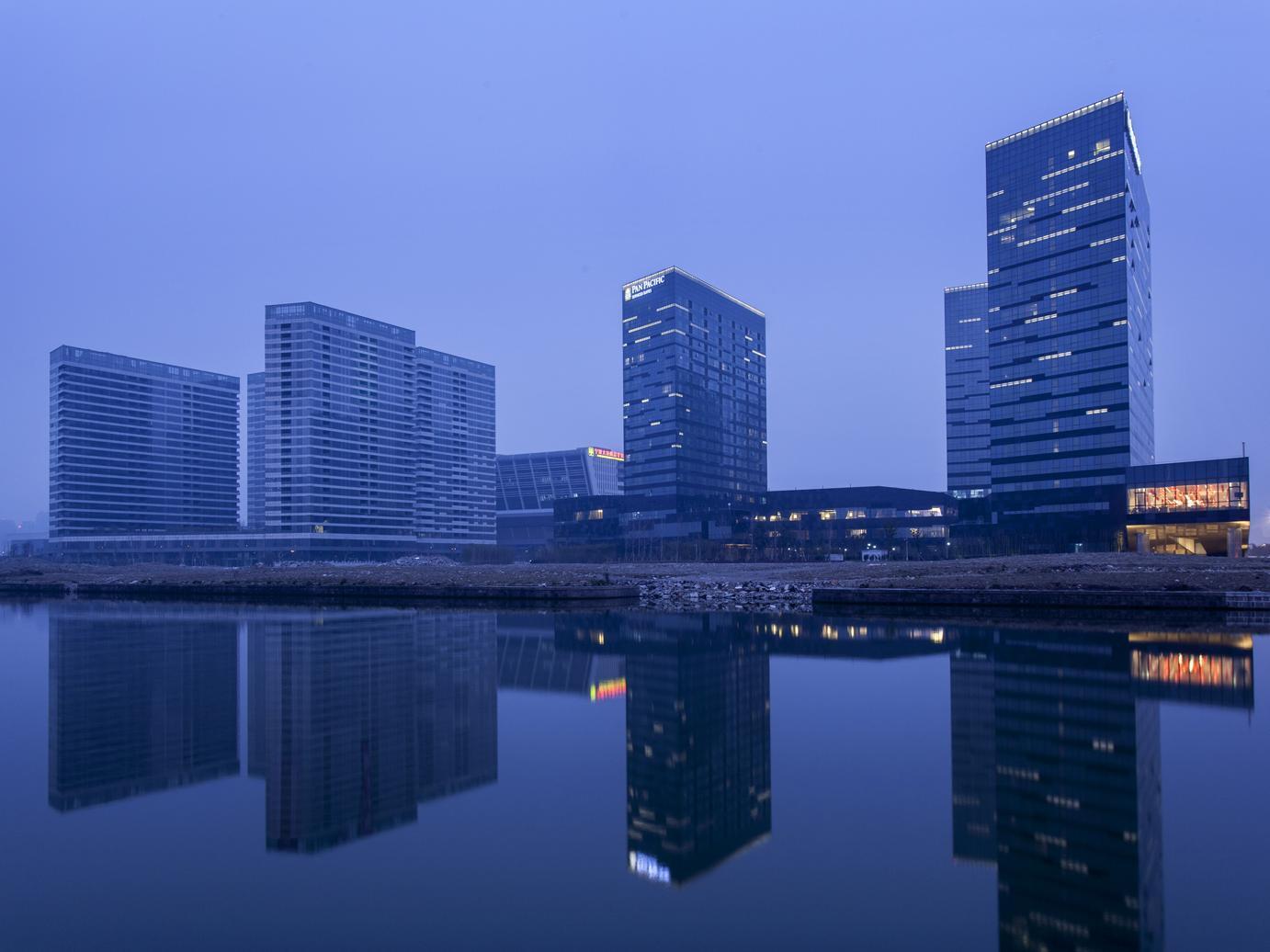 Vista Exterior Pan Pacific Serviced Suites Ningbo