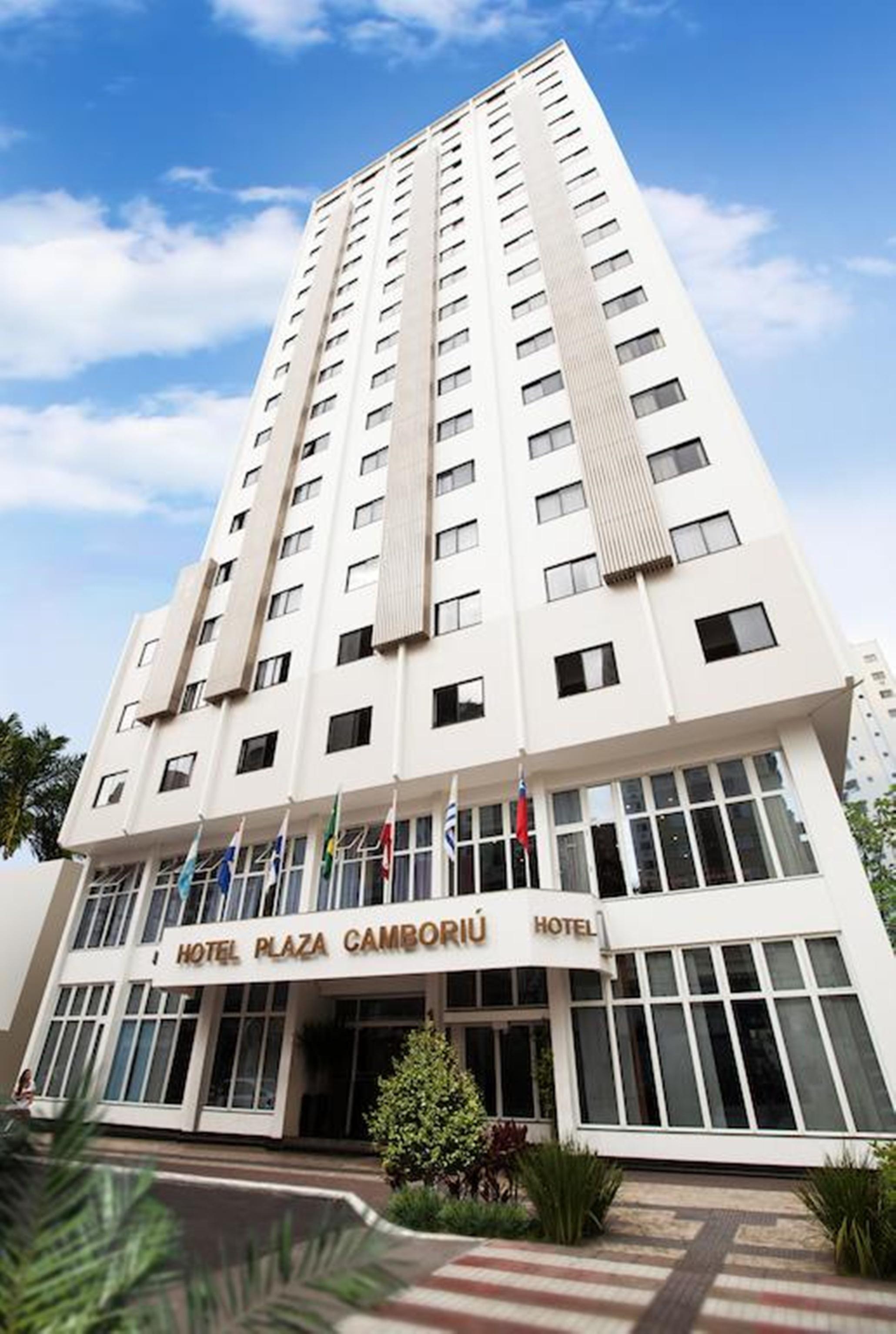 Vista Exterior Hotel Plaza Camboriú
