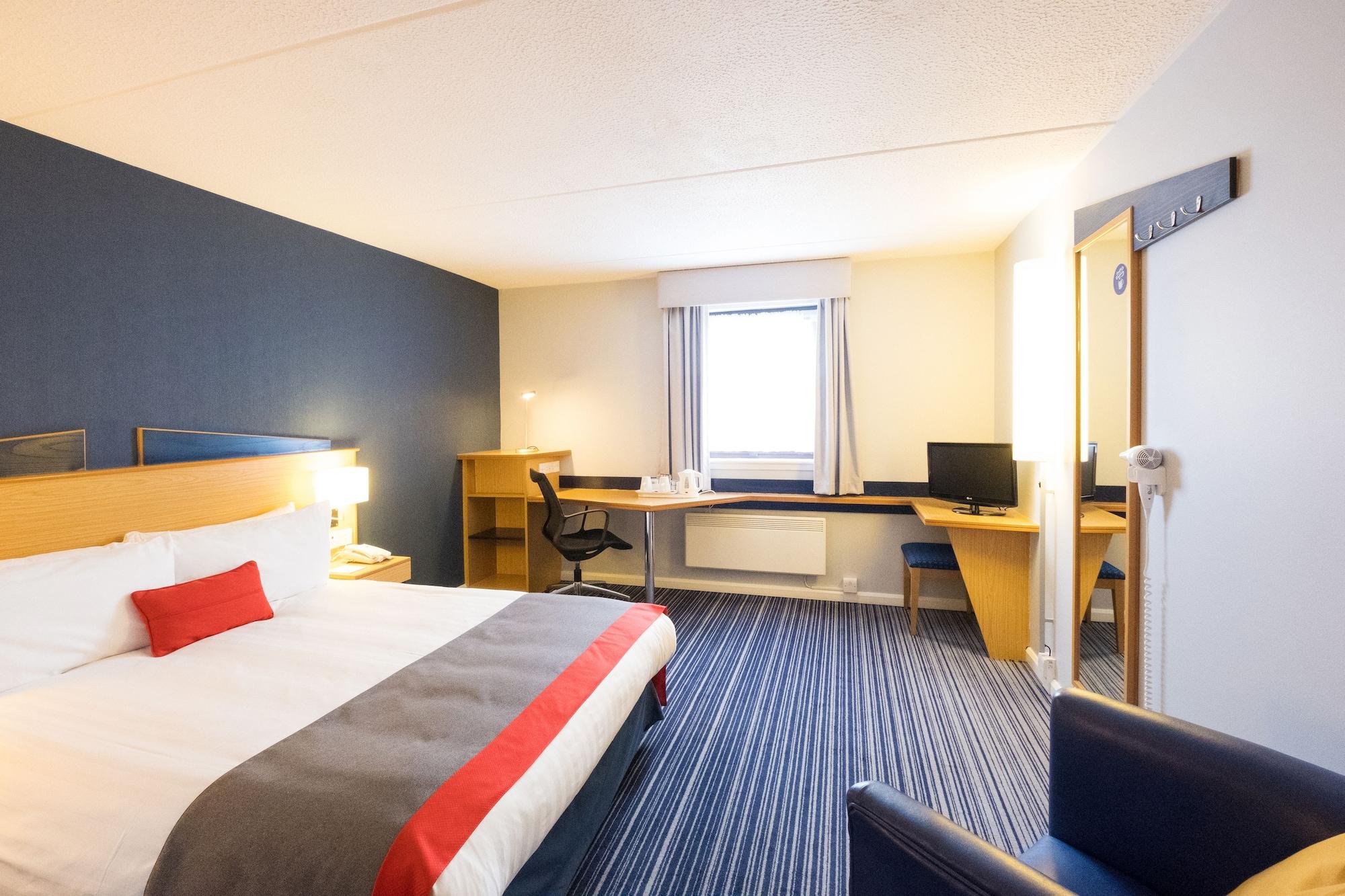 Equipamiento de Habitación Holiday Inn Express Perth by IHG