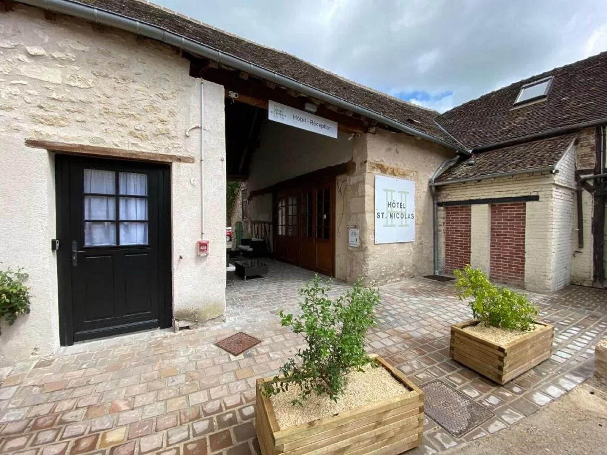 Vista Exterior Hôtel Saint Nicolas