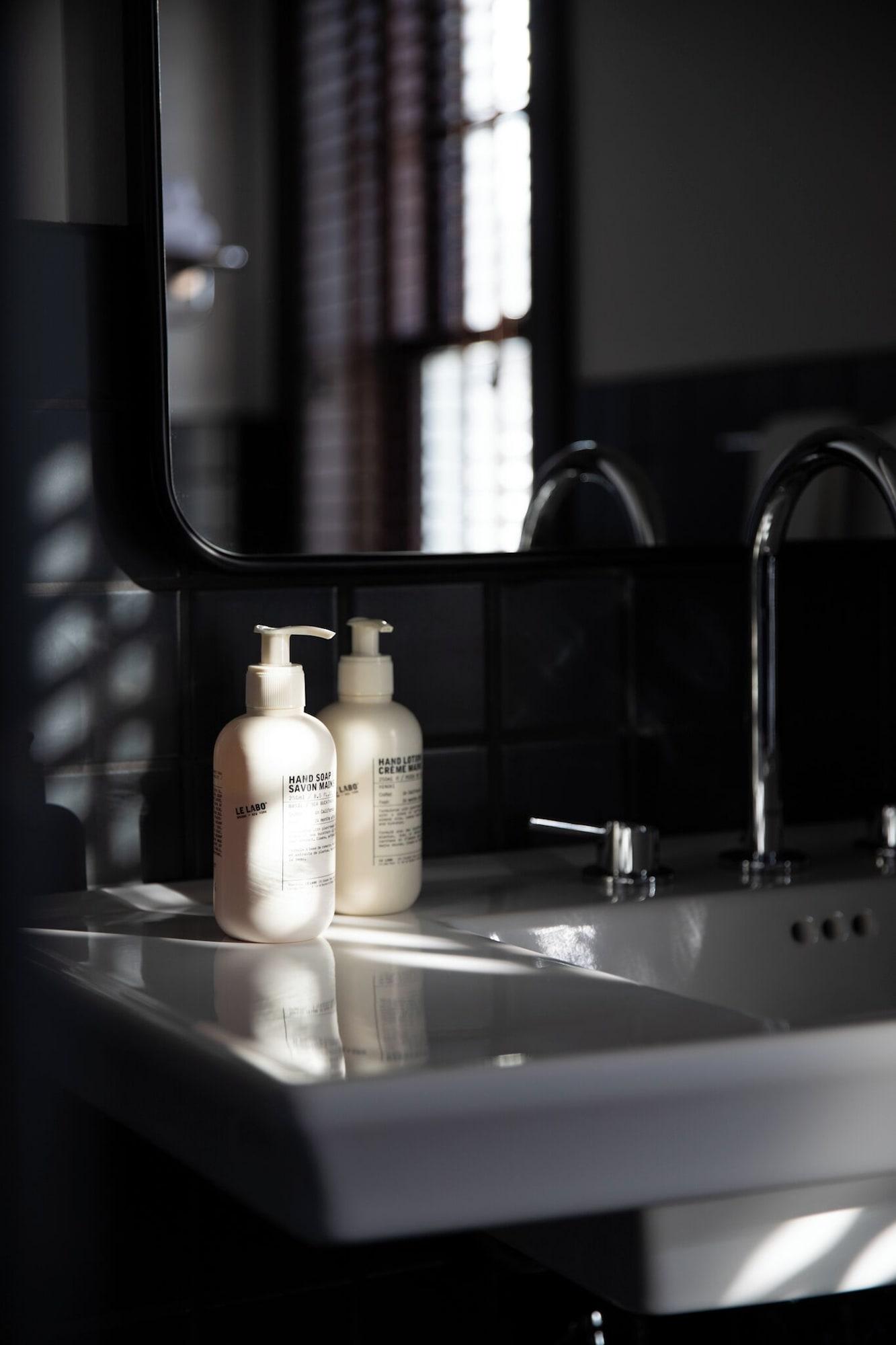 Equipamiento de Habitación ALEO