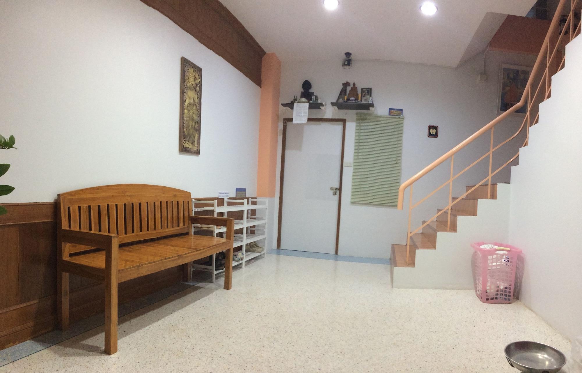 Vista Lobby Won Won Place