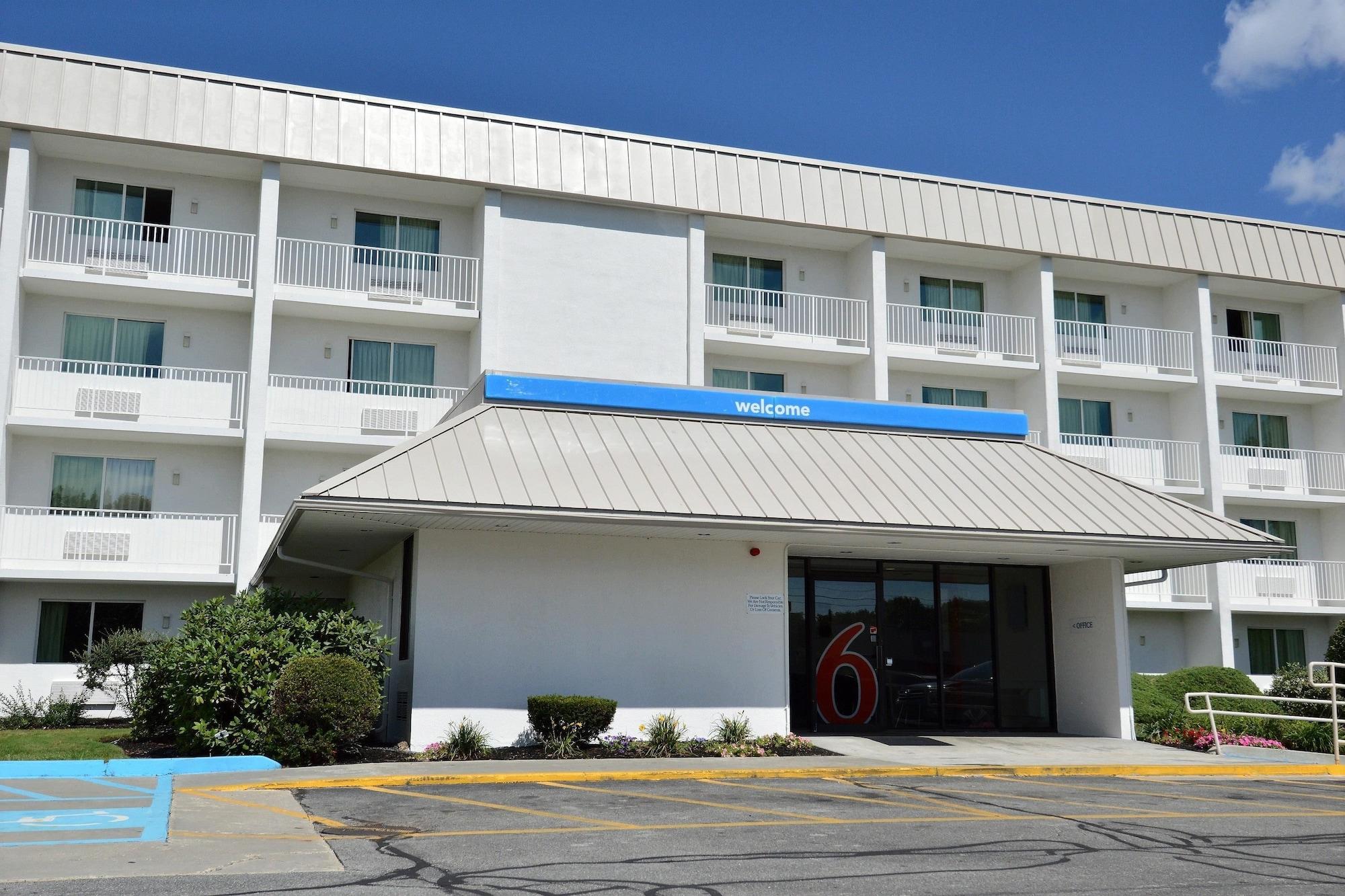 Varios Motel 6 Danvers, MA - Boston North