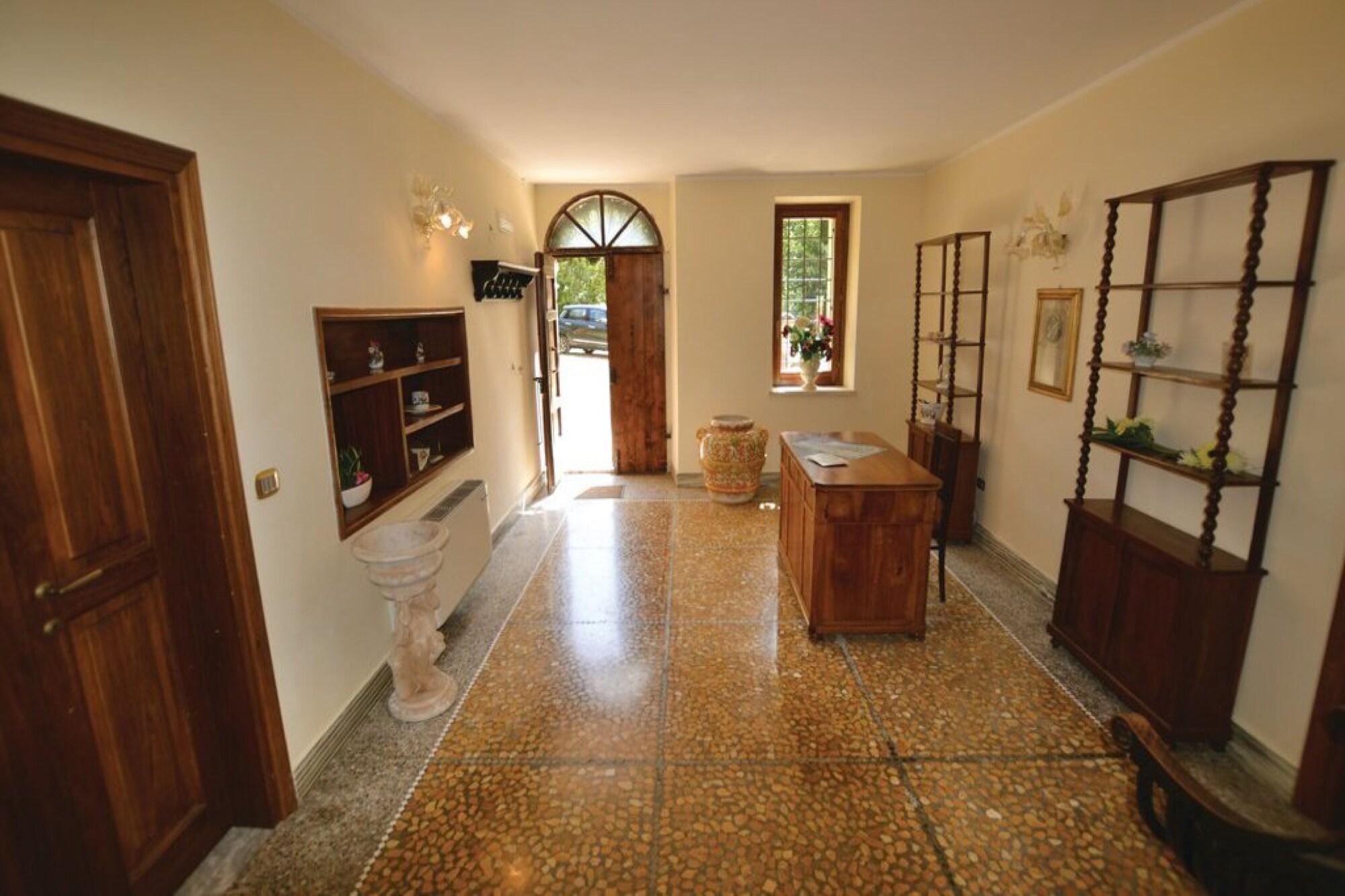Vista Lobby Villa Val d'Olivi
