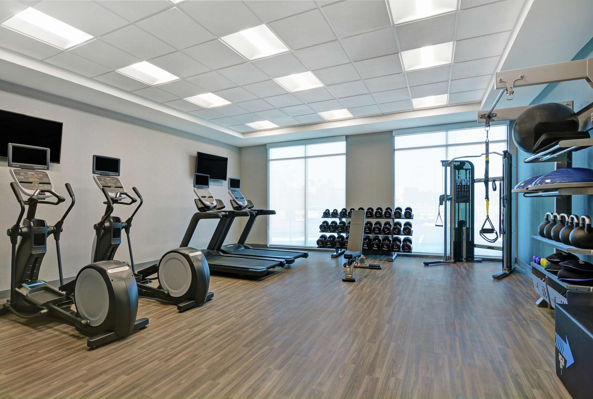 Gimnasio Hampton Inn & Suites Middleburg