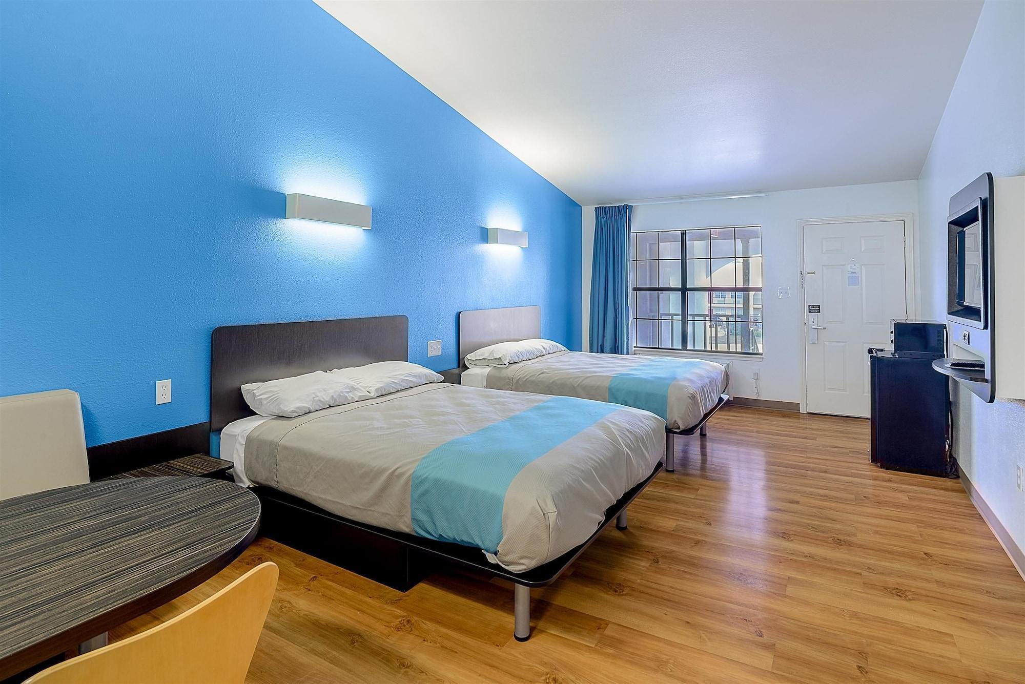 Habitación Motel 6 Canton, TX