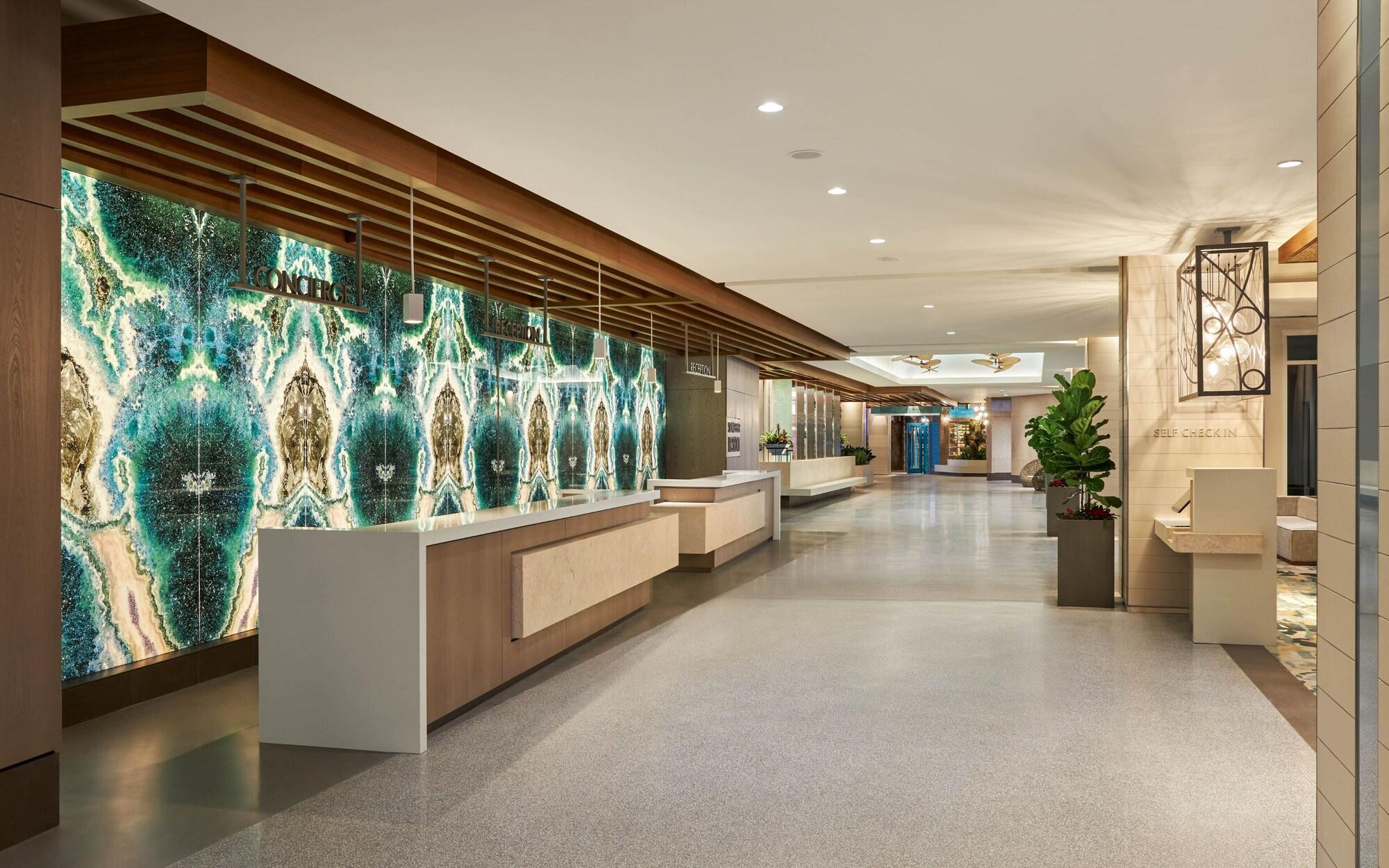 Vista Lobby Sunseeker Resort Florida Gulf Coast, Curio Collection Hilton