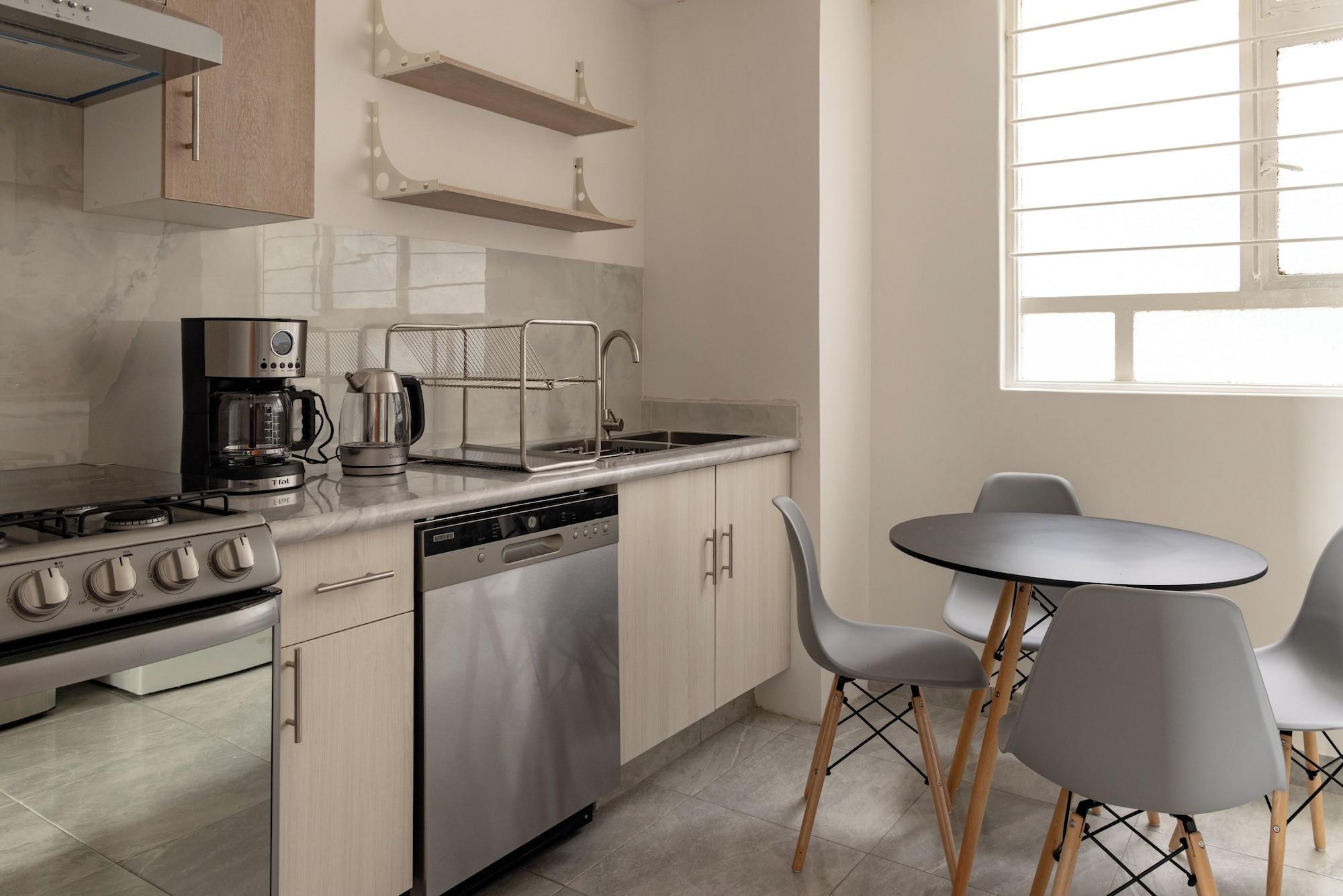 Equipamiento de Habitación Lope 226 Polanco