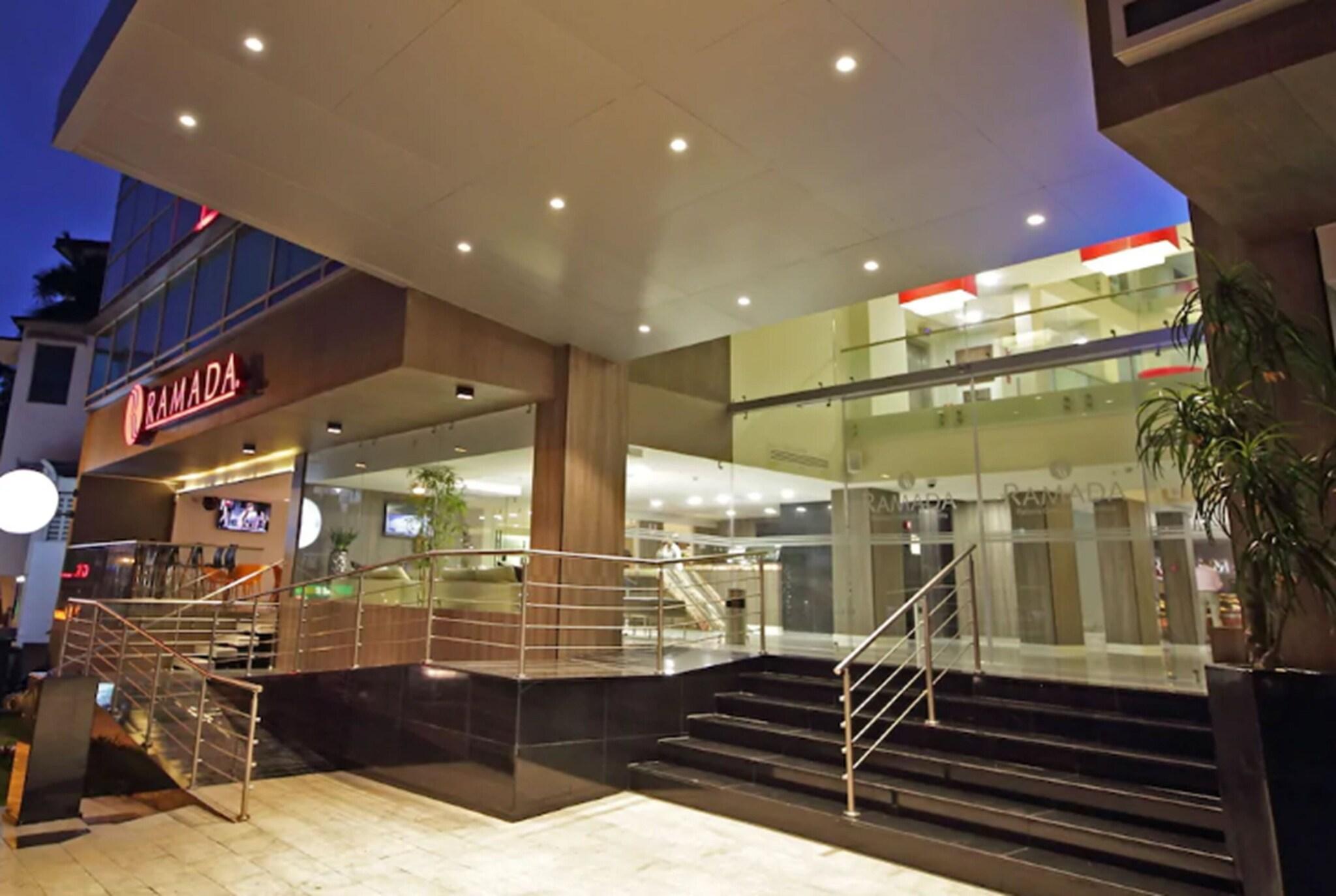 Vista Lobby Ramada Panama Centro Via Argentina