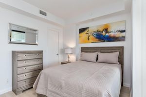 Alquiler Vacacional - QuickStay - Chic in Yorkville (Yonge & Bloor)