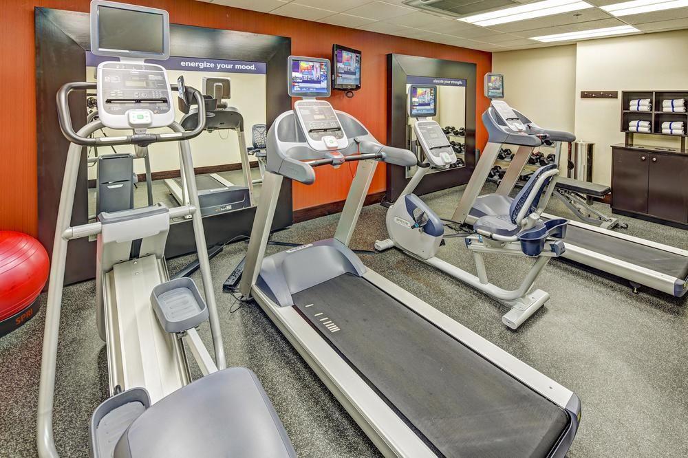 Gimnasio Hampton Inn & Suites Cleveland-Airport/Middleburg Heights