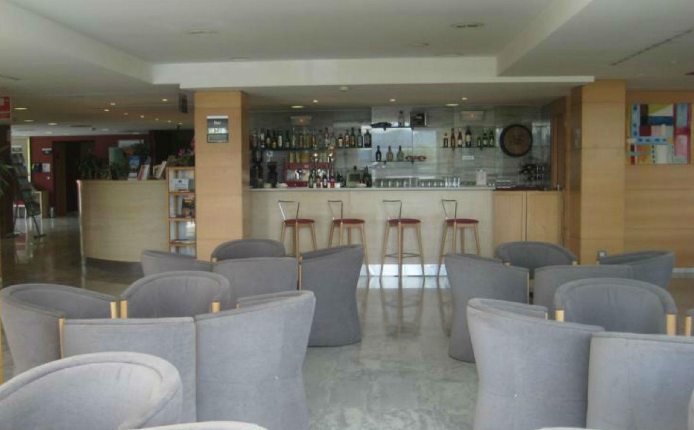 Bar/Salón Holiday Inn Express Montmelo