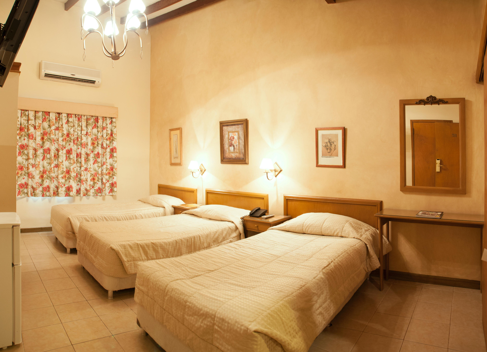 Habitación Hotel Bristol