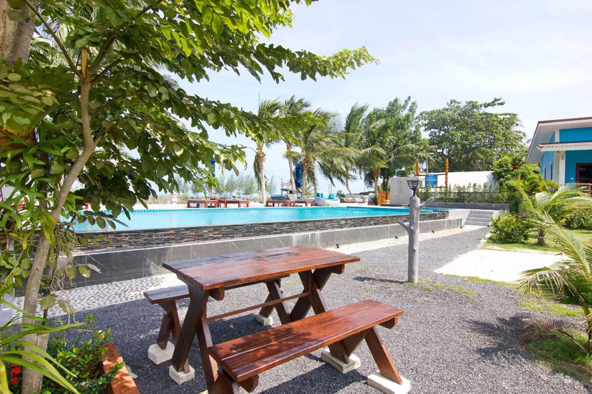 Restaurant Breeze Bay Villa