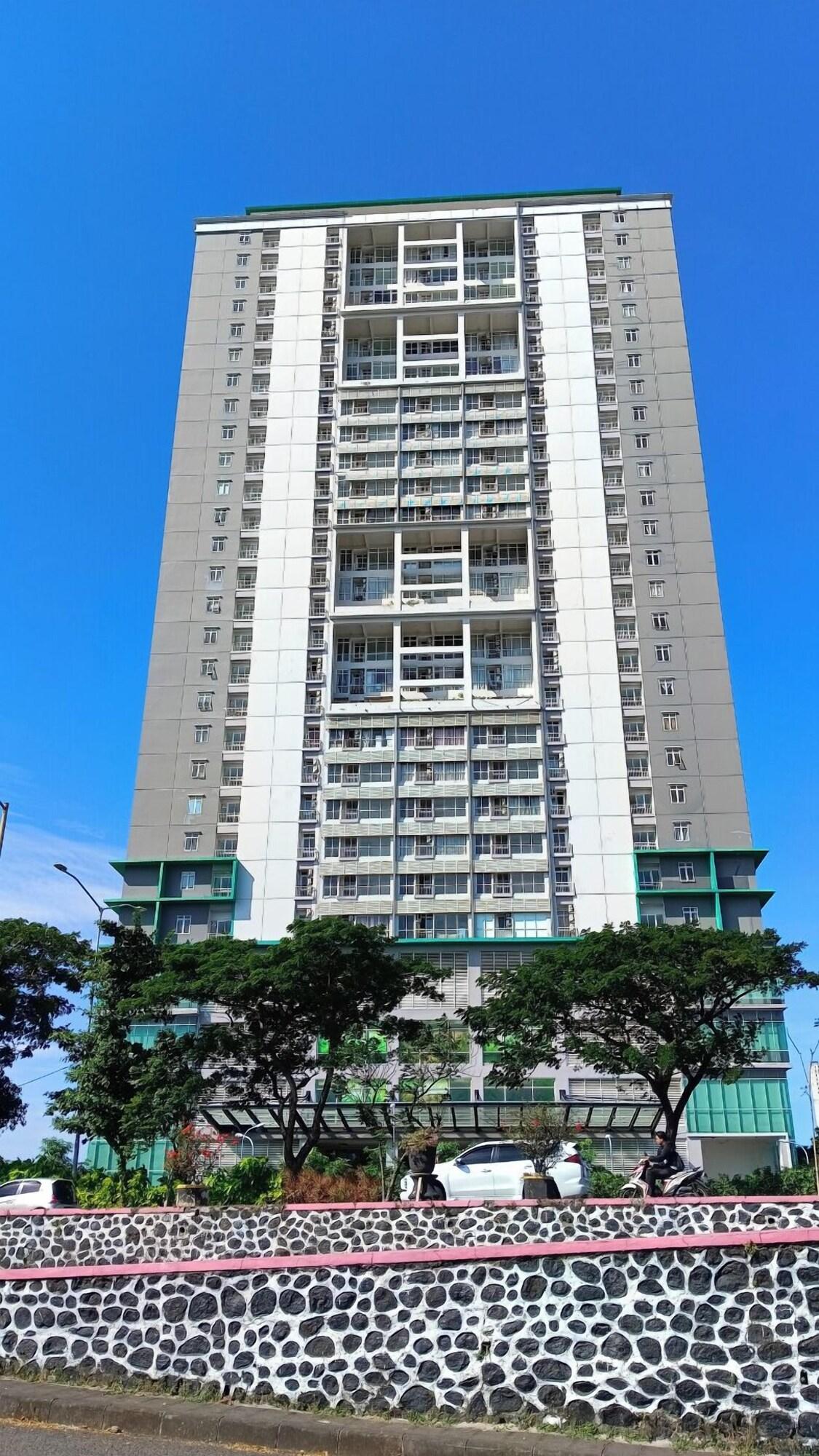 Vista Exterior PLUM Dreamscape Bale Hinggil Surabaya