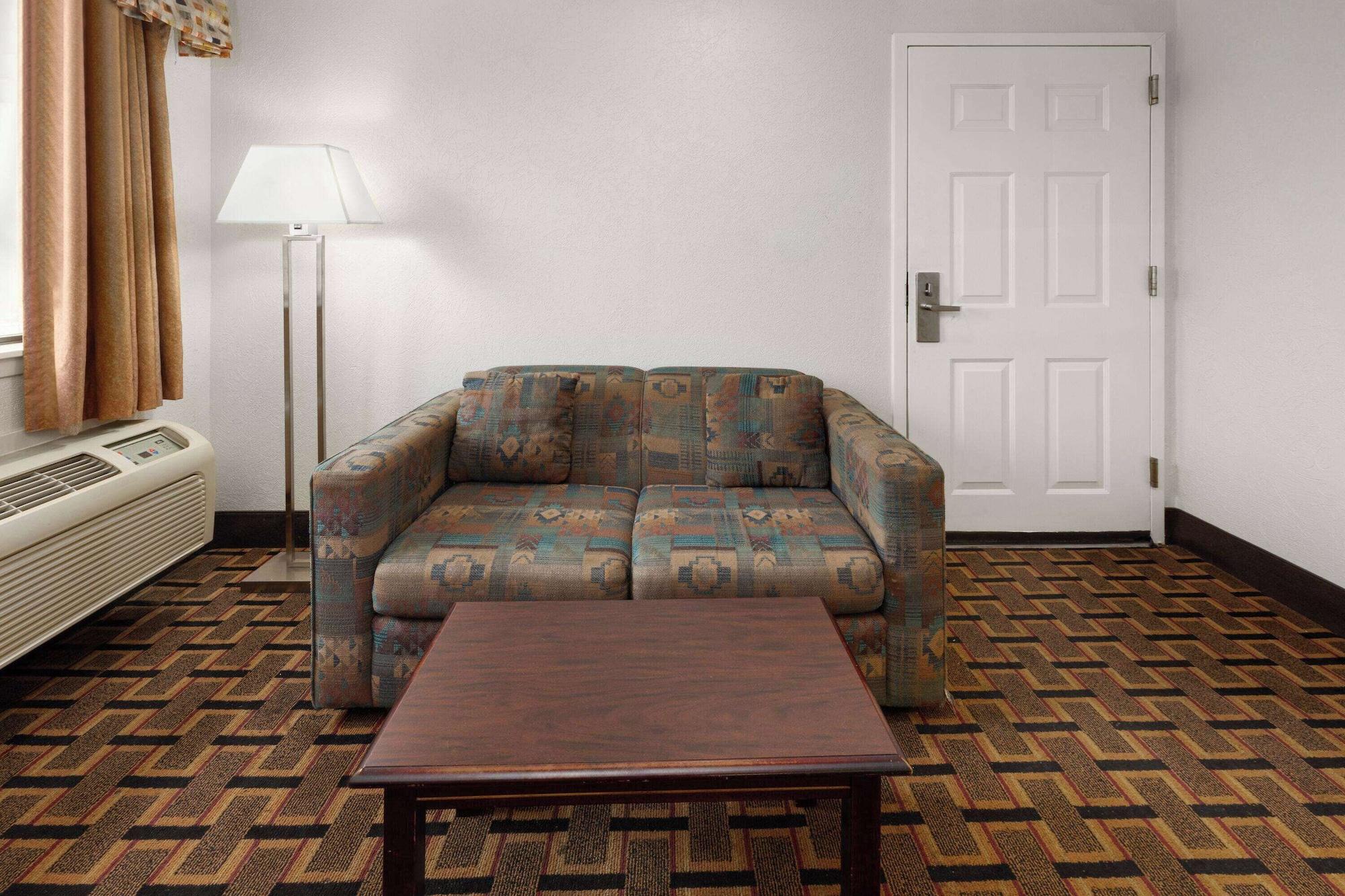 Comodidades del Alojamiento Ramada Limited San Angelo