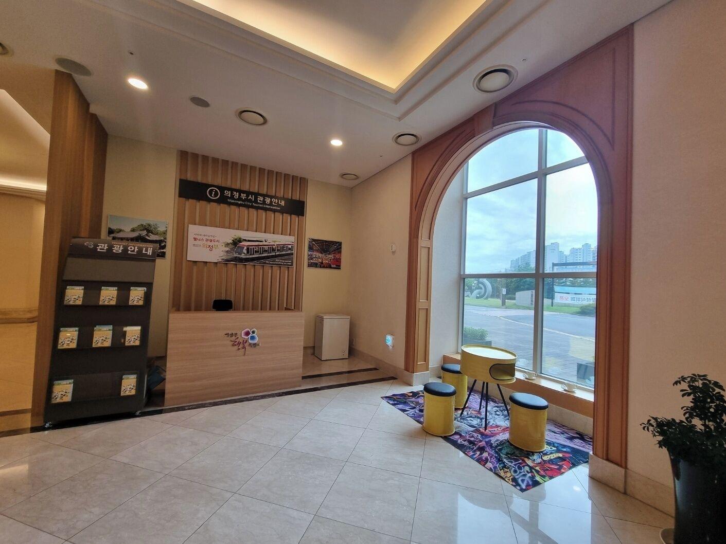 Vista Lobby Islandcastle hotel