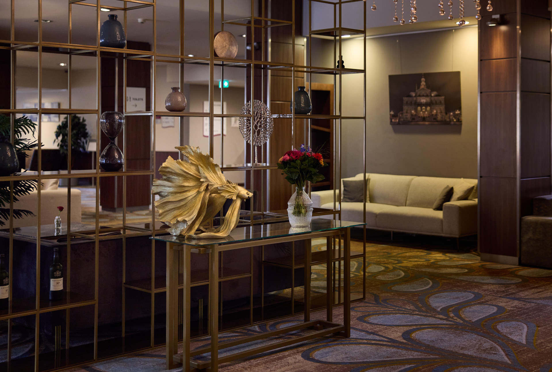 Vista Lobby Crowne Plaza Maastricht by IHG