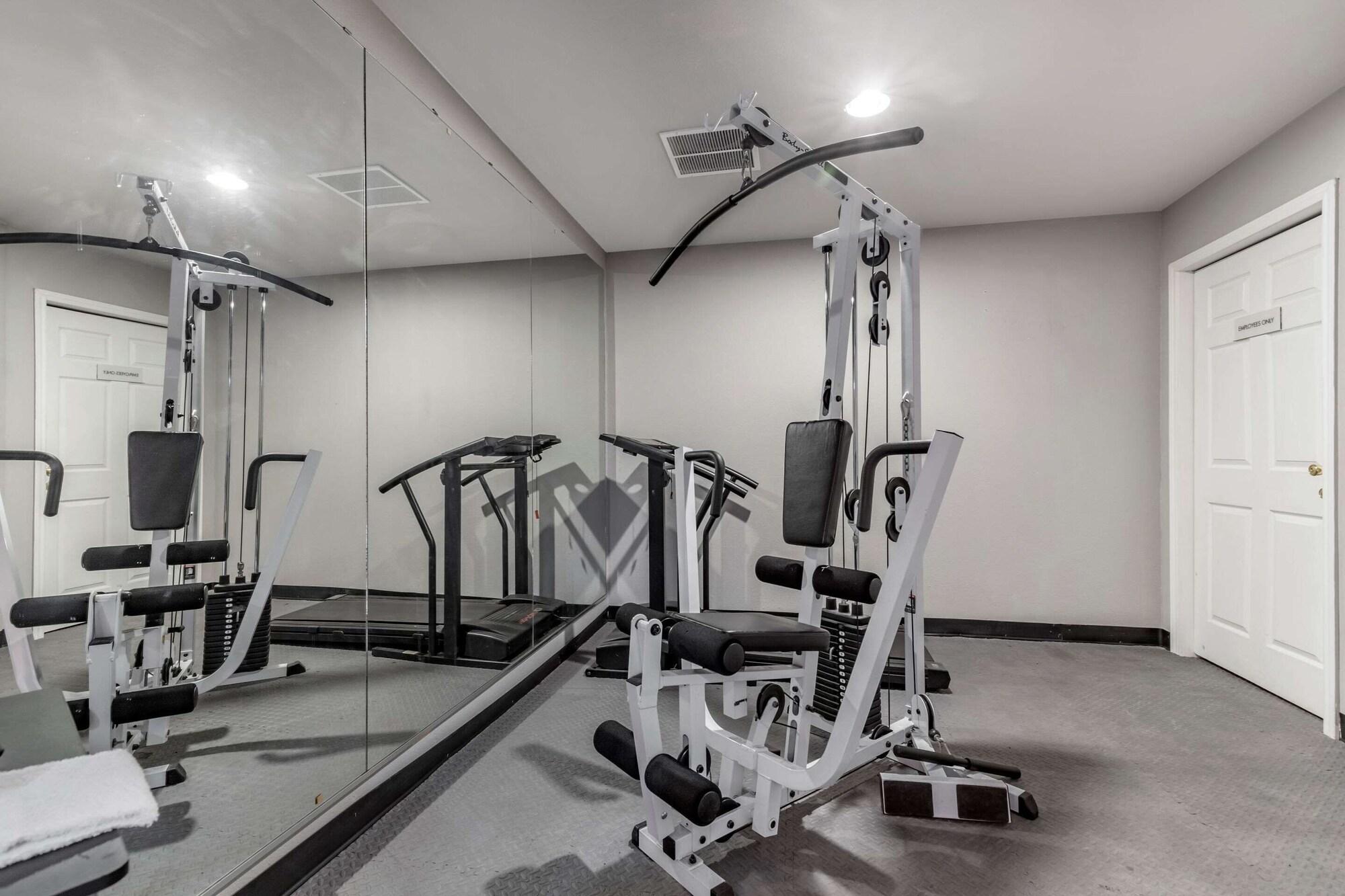 Gimnasio Econo Lodge Junction