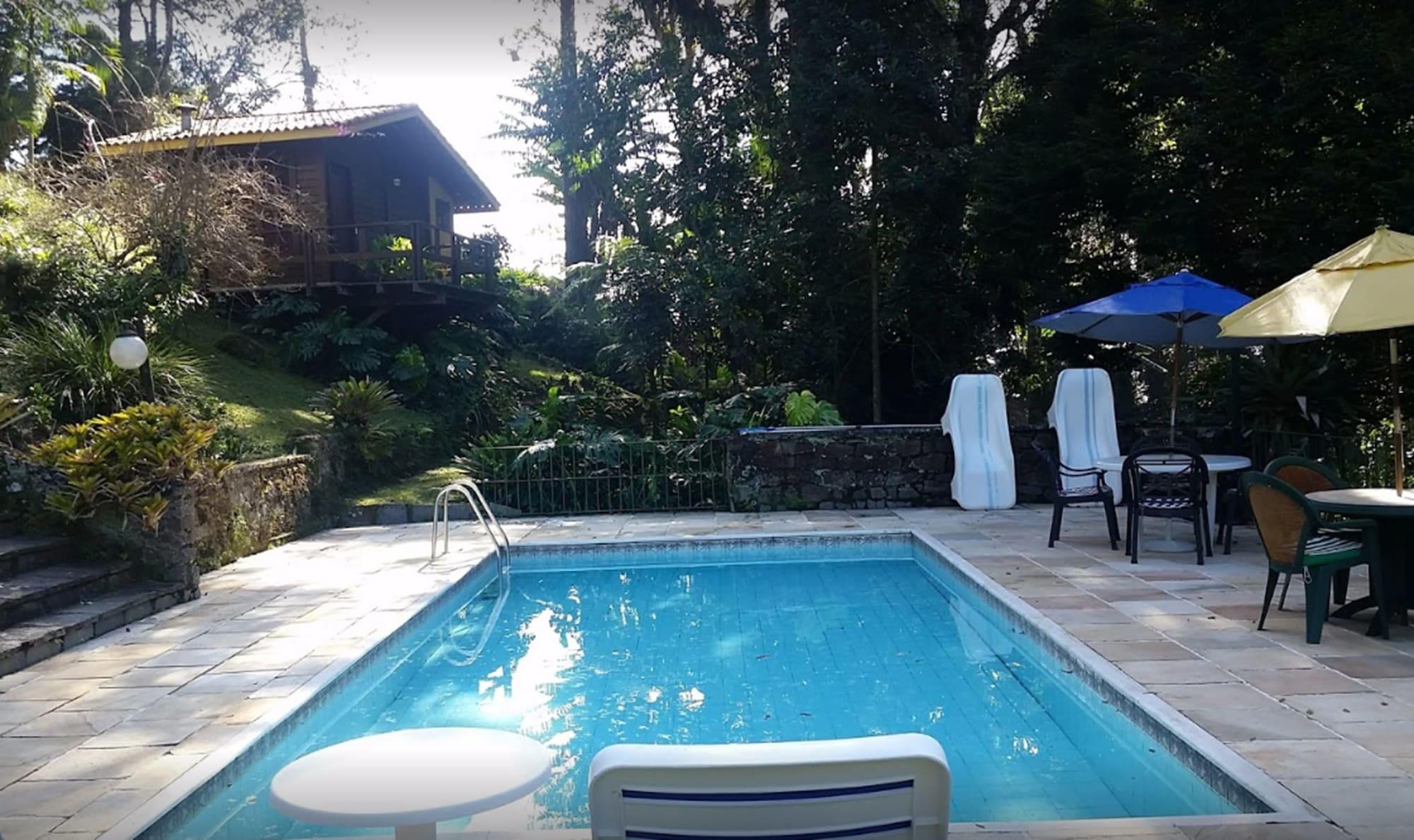 Vista Piscina Bromelia Sabia & Cia