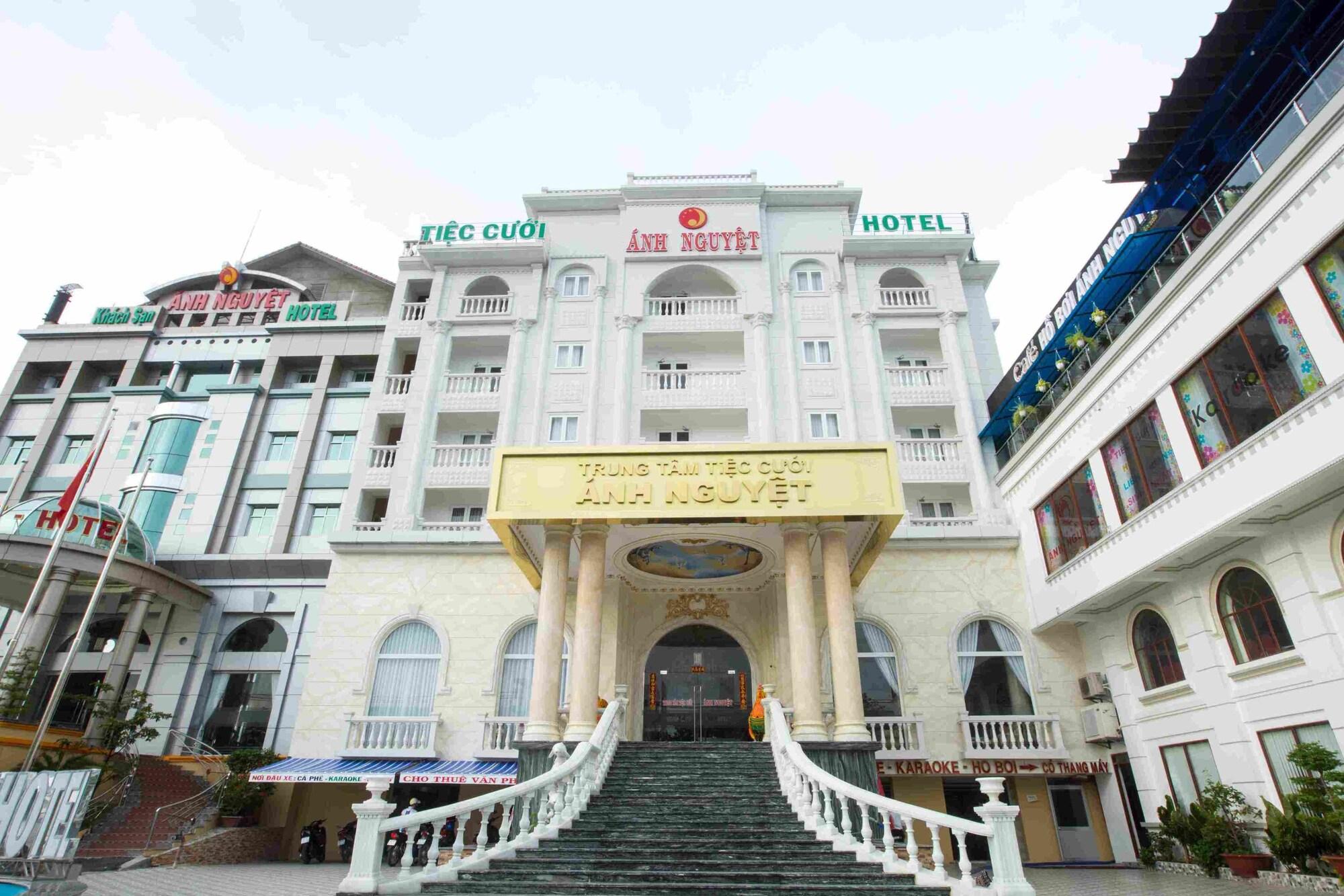 Vista Exterior Anh Nguyet Hotel