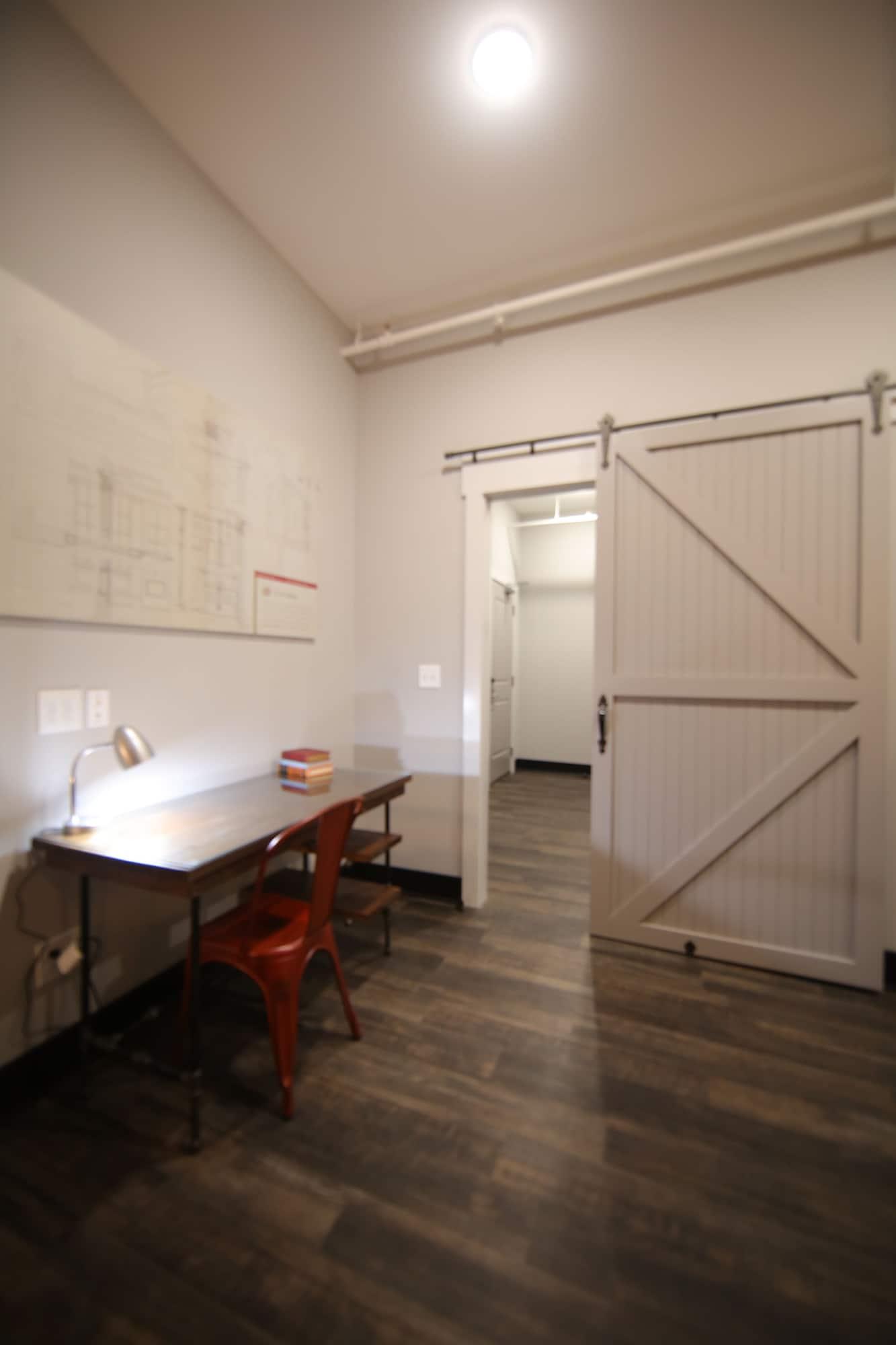 Set de Habitación Gibson's Warehouse