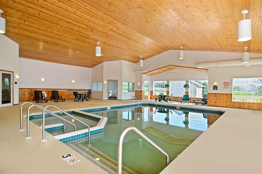 Vista Piscina Best Western Wittenberg Inn