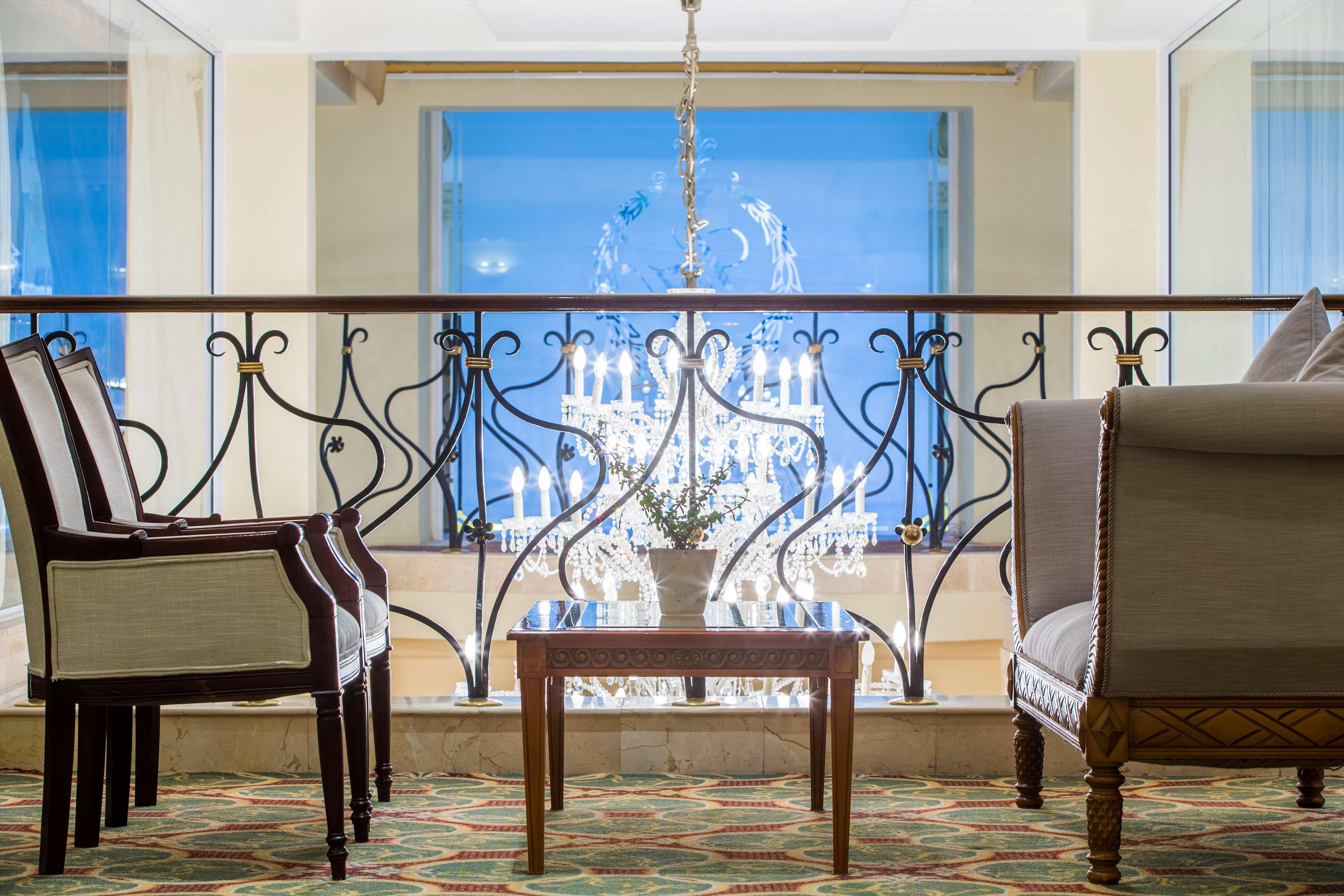 Vista Lobby Radisson Blu Le Vendome Hotel, Cape Town