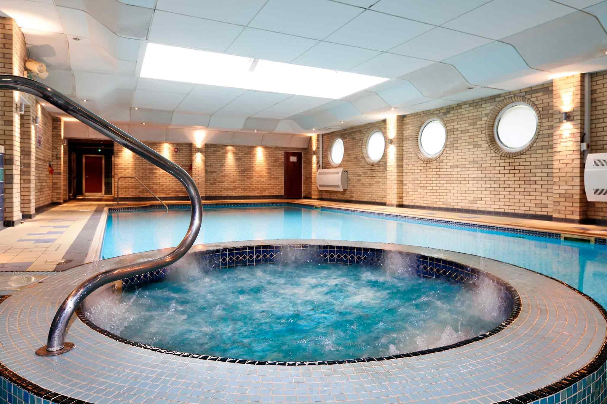 Vista Piscina Mercure Altrincham Bowdon Hotel
