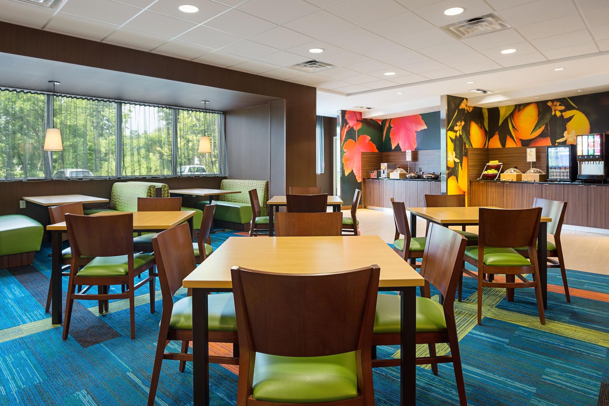 Restaurant Fairfield Inn and Suites by Marriott Belle Vernon