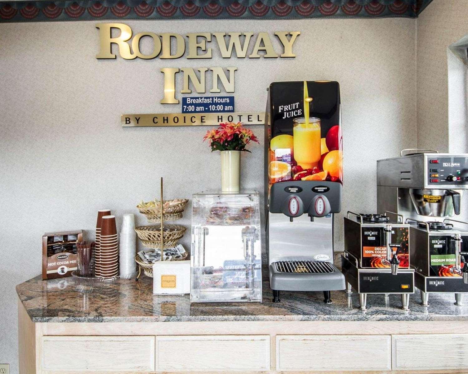 Restaurante Rodeway Inn Monterey