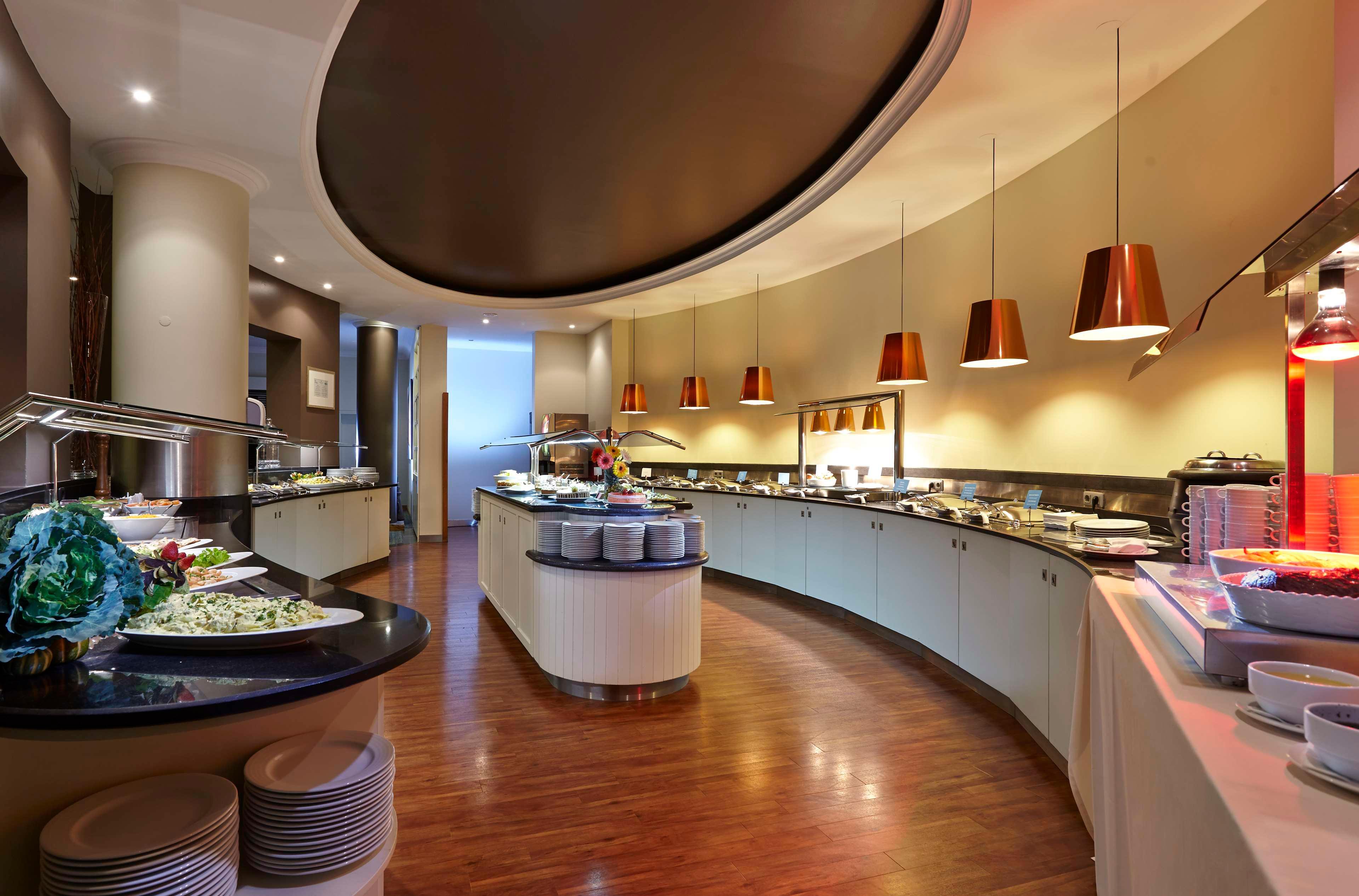 Restaurant Hotel PortoBay Santa Maria