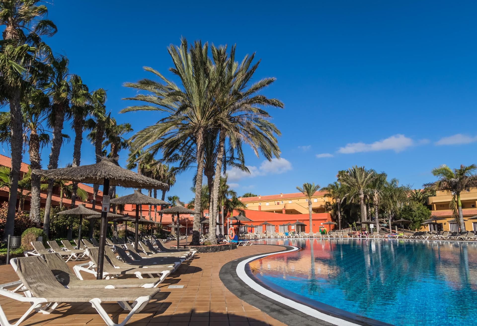 Vista Piscina Oasis Village