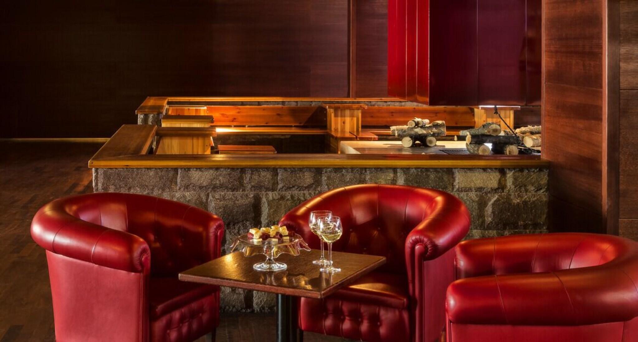 Bar/Salón Hotel Club Regina E Fassa