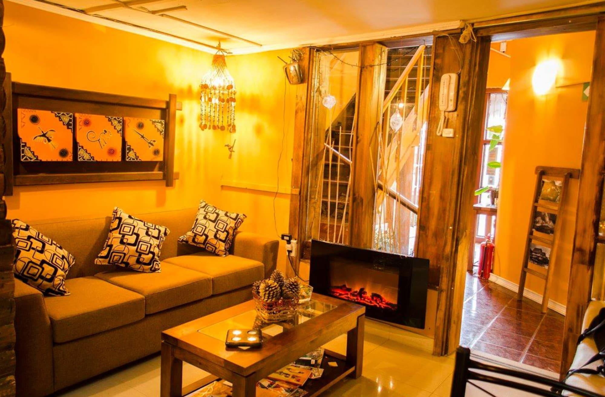 Vista Lobby Hostal del Aguila