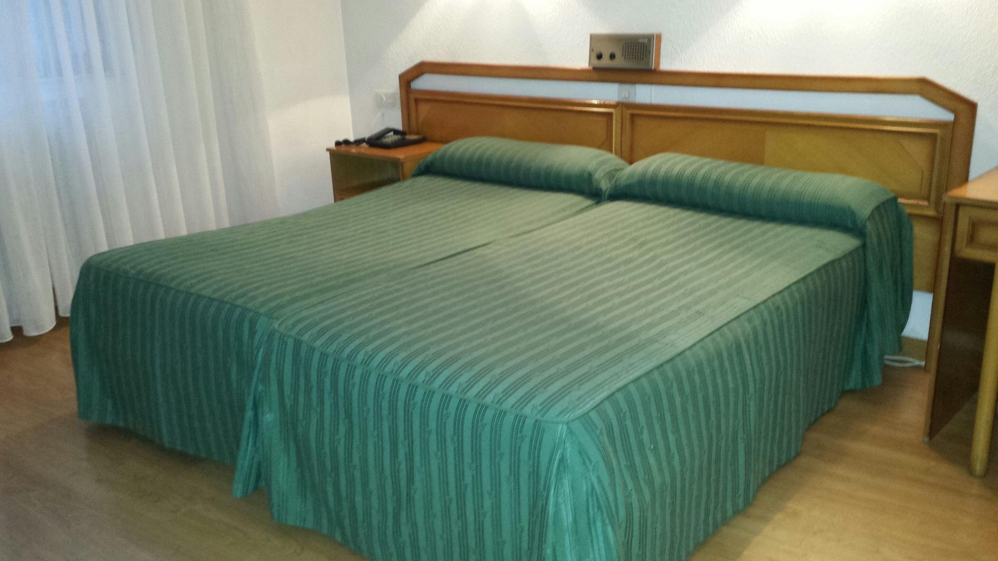 Varios Hotel Amefa
