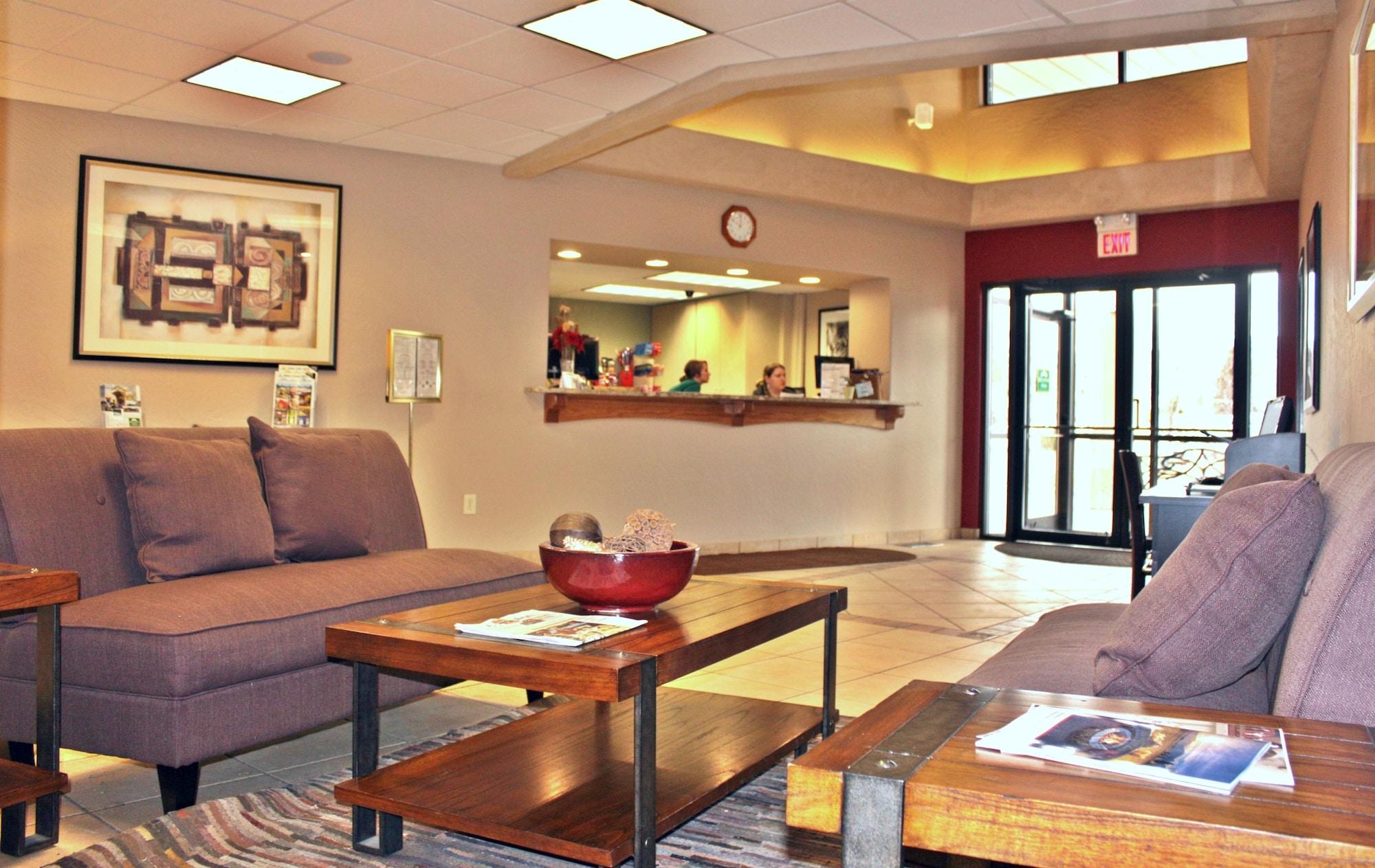 Vista Lobby Broadway Inn Conference Center