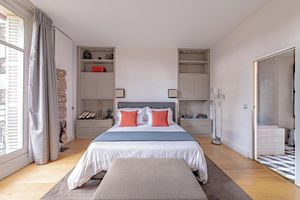 Alquiler Vacacional - HAUSSMANN-STYLE APARTMENT &UNRIVALED EIFFEL TOWER VIEWS-AVENUE DE LA BOURDONNAIS