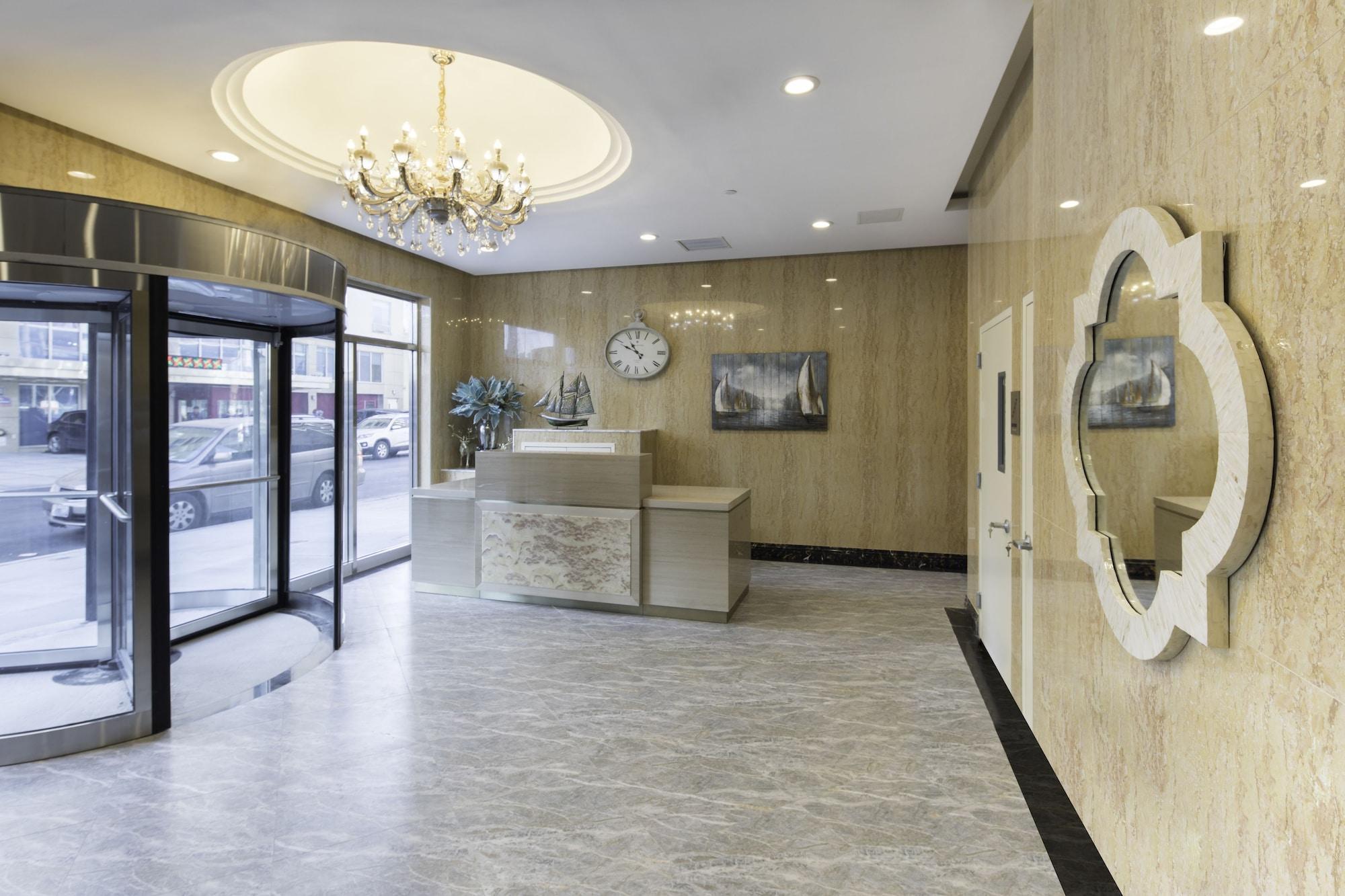 Varios Mayfair Inn and Suites