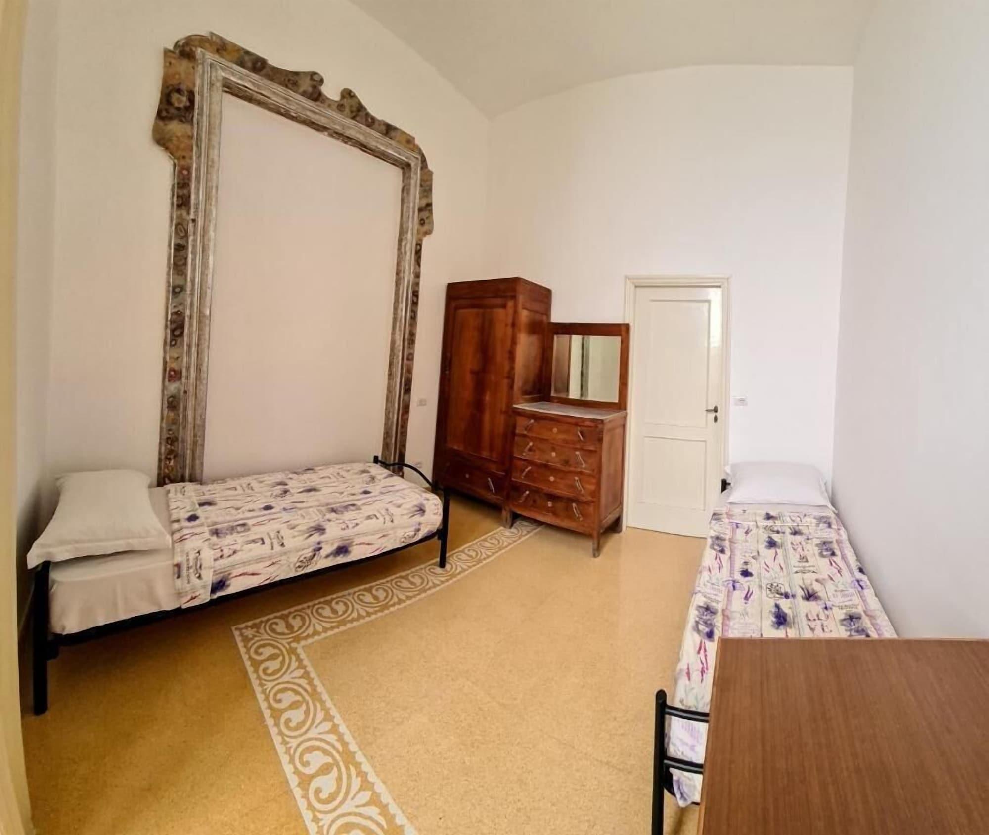 Habitación Salerno Experience HOSTEL