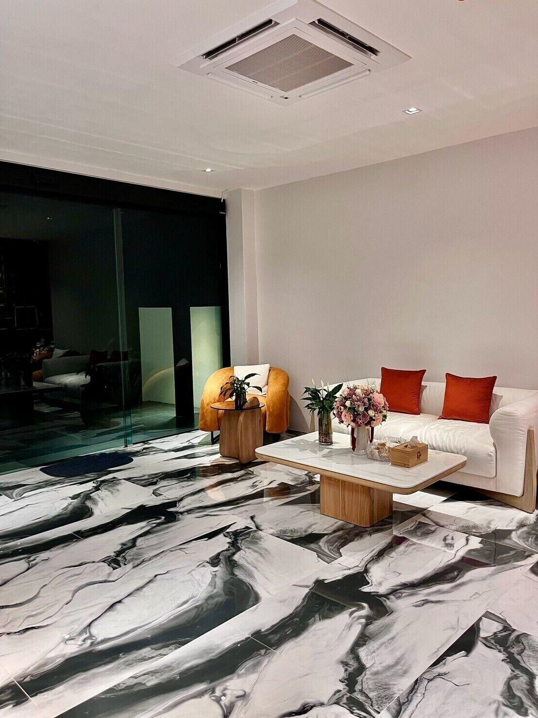 Vista Lobby Ozone hotel khhanom