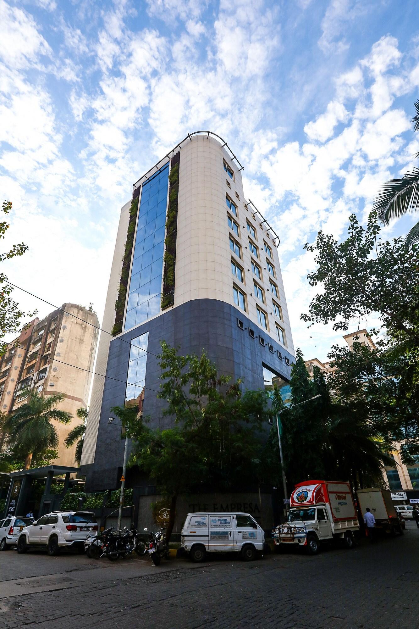 Vista Exterior The Empresa Hotel